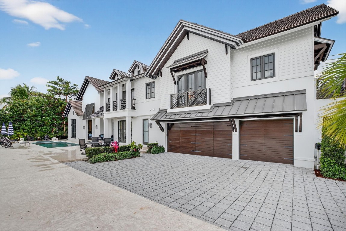 Venice 6-4 B - Residential