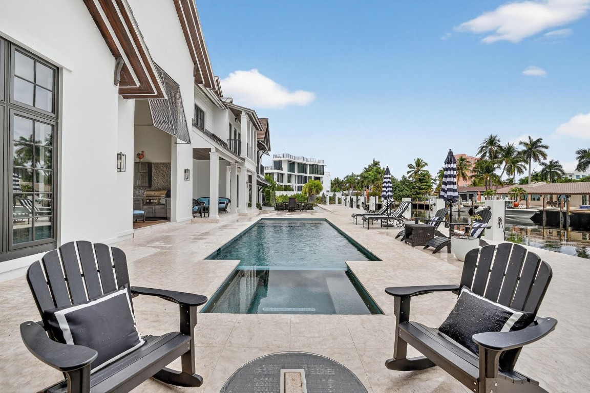 Venice 6-4 B - Residential