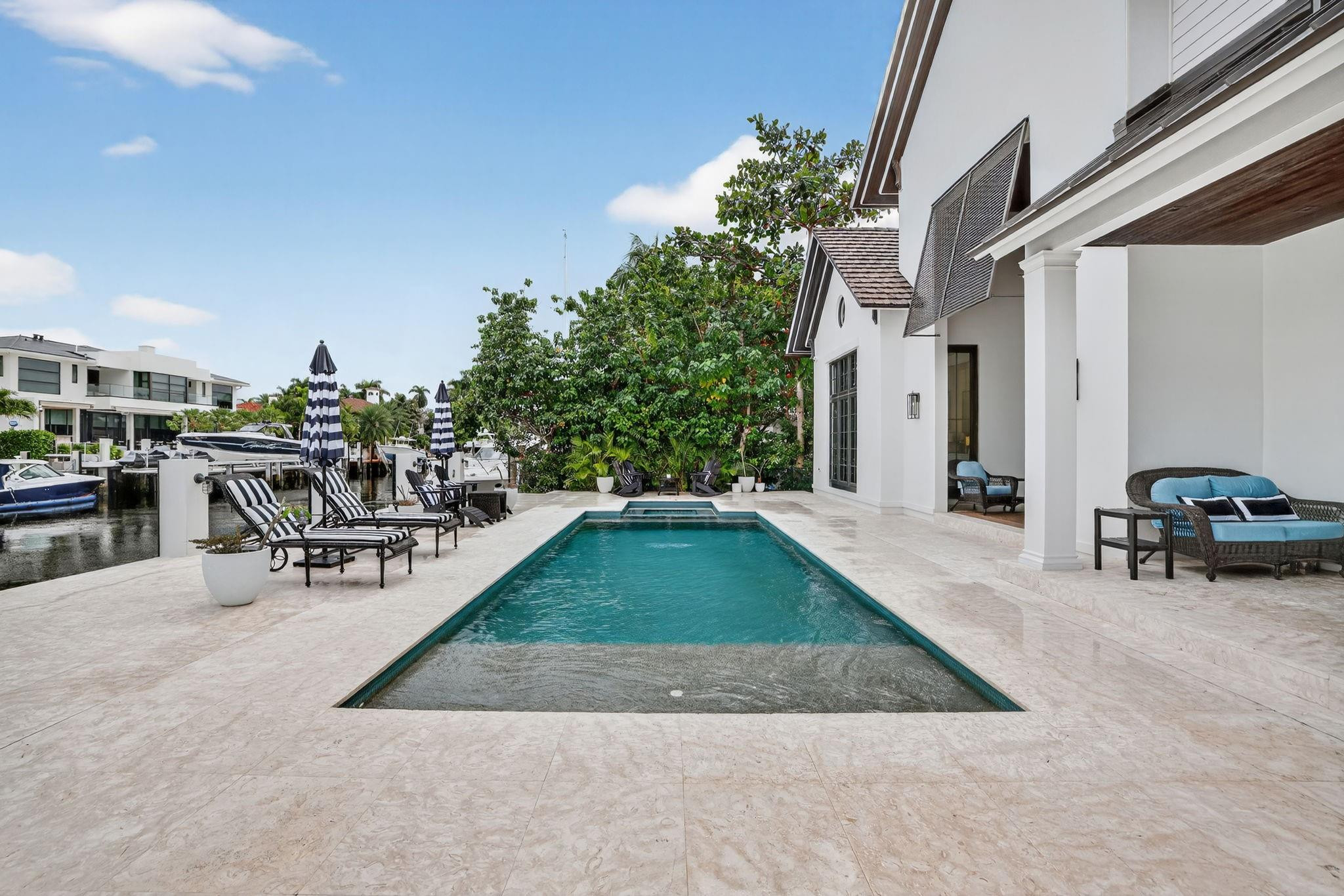 Venice 6-4 B - Residential