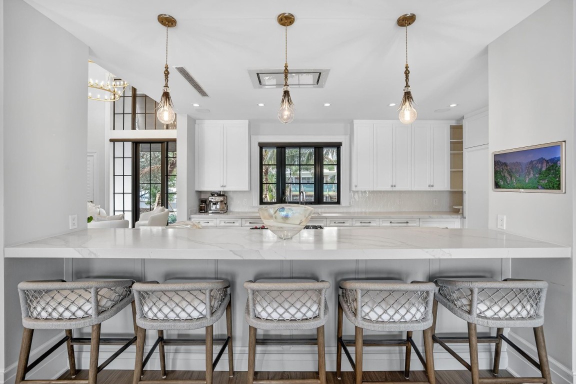 Venice 6-4 B - Residential