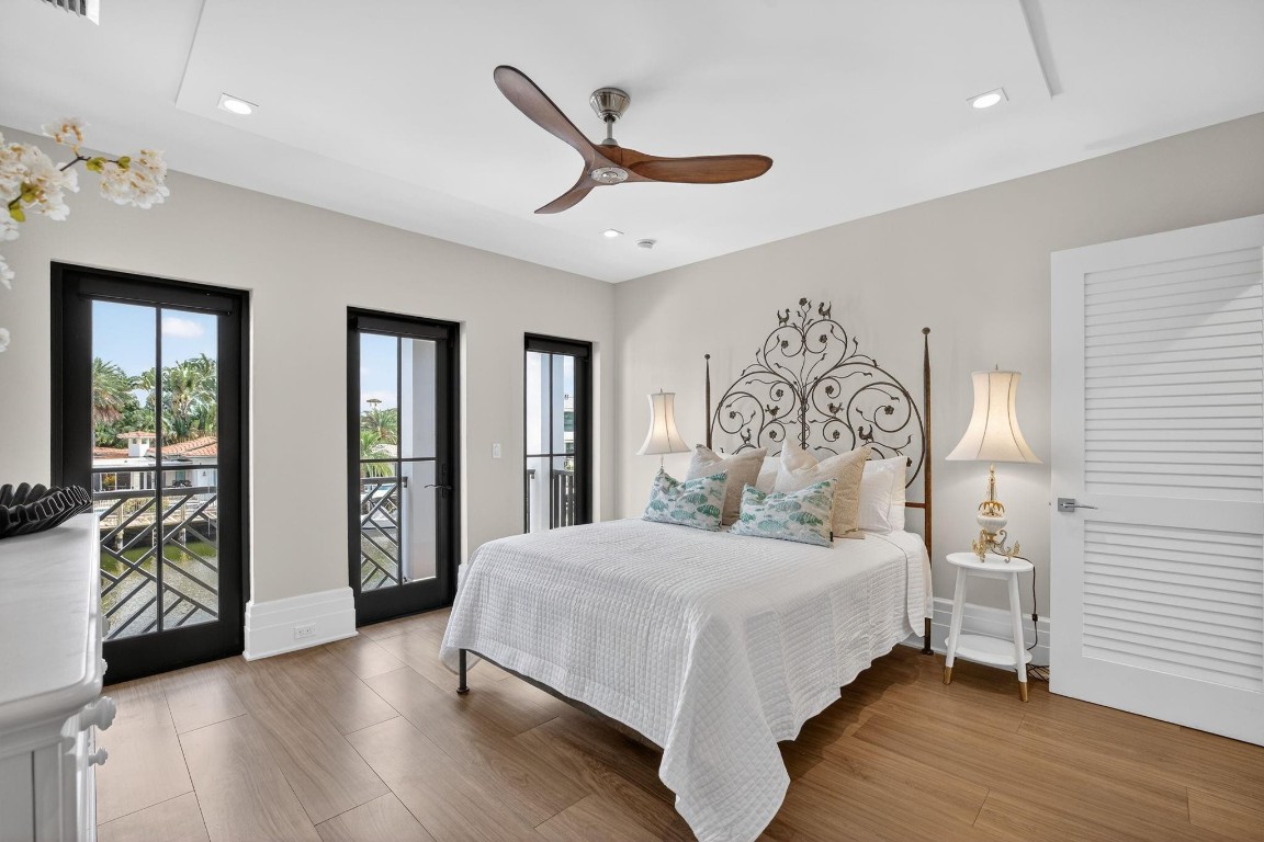 Venice 6-4 B - Residential