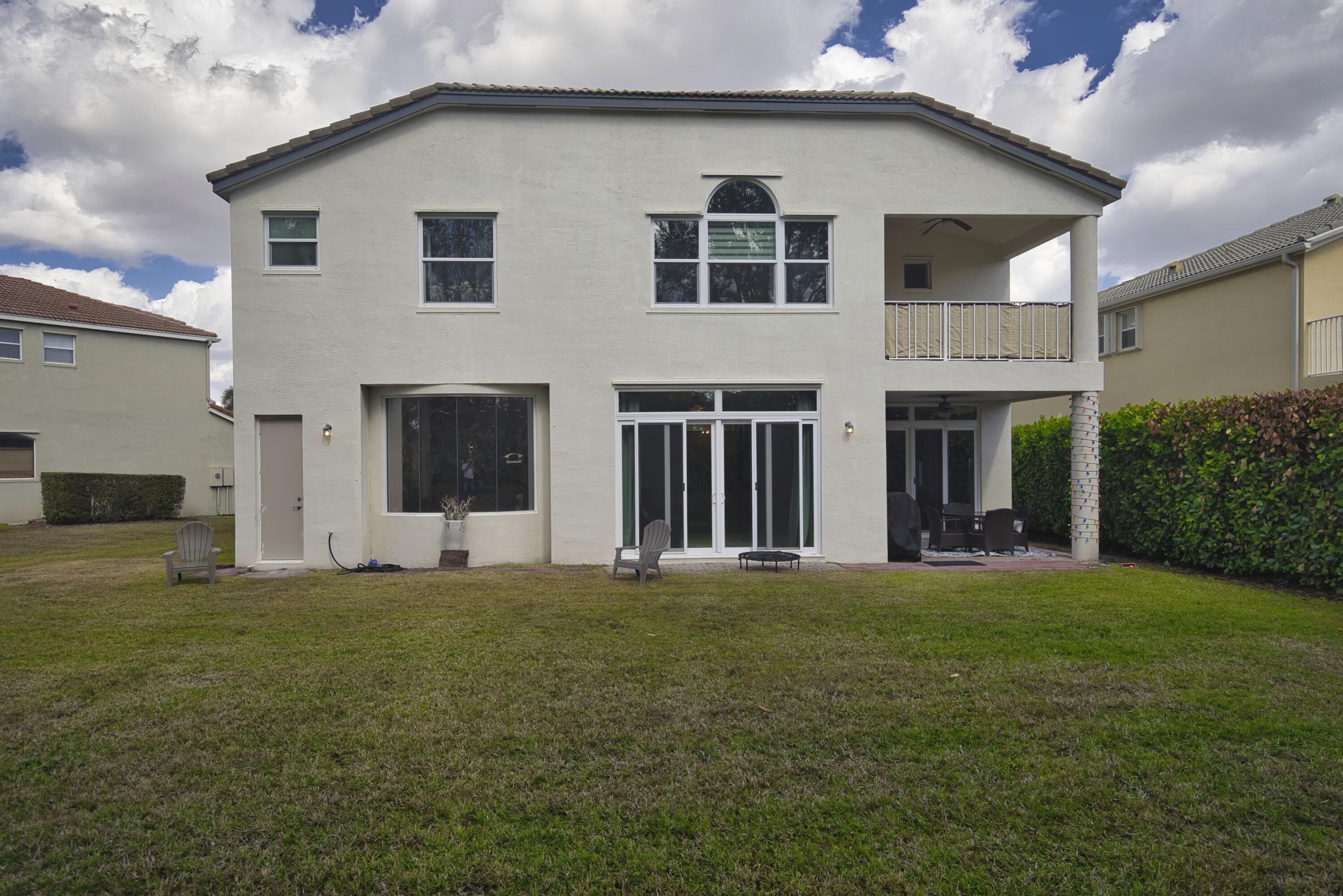 TRADITION PLAT NO 19 - Residential Lease