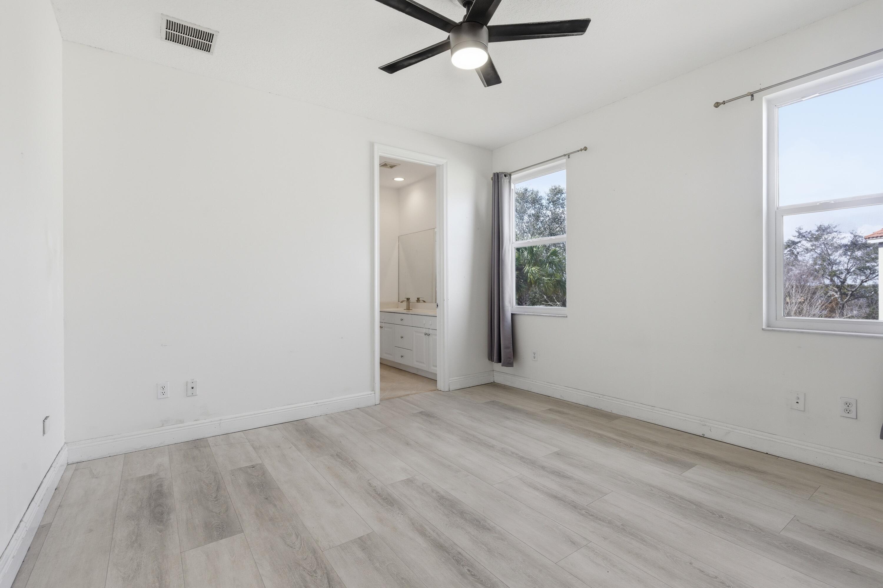 TRADITION PLAT NO 19 - Residential Lease