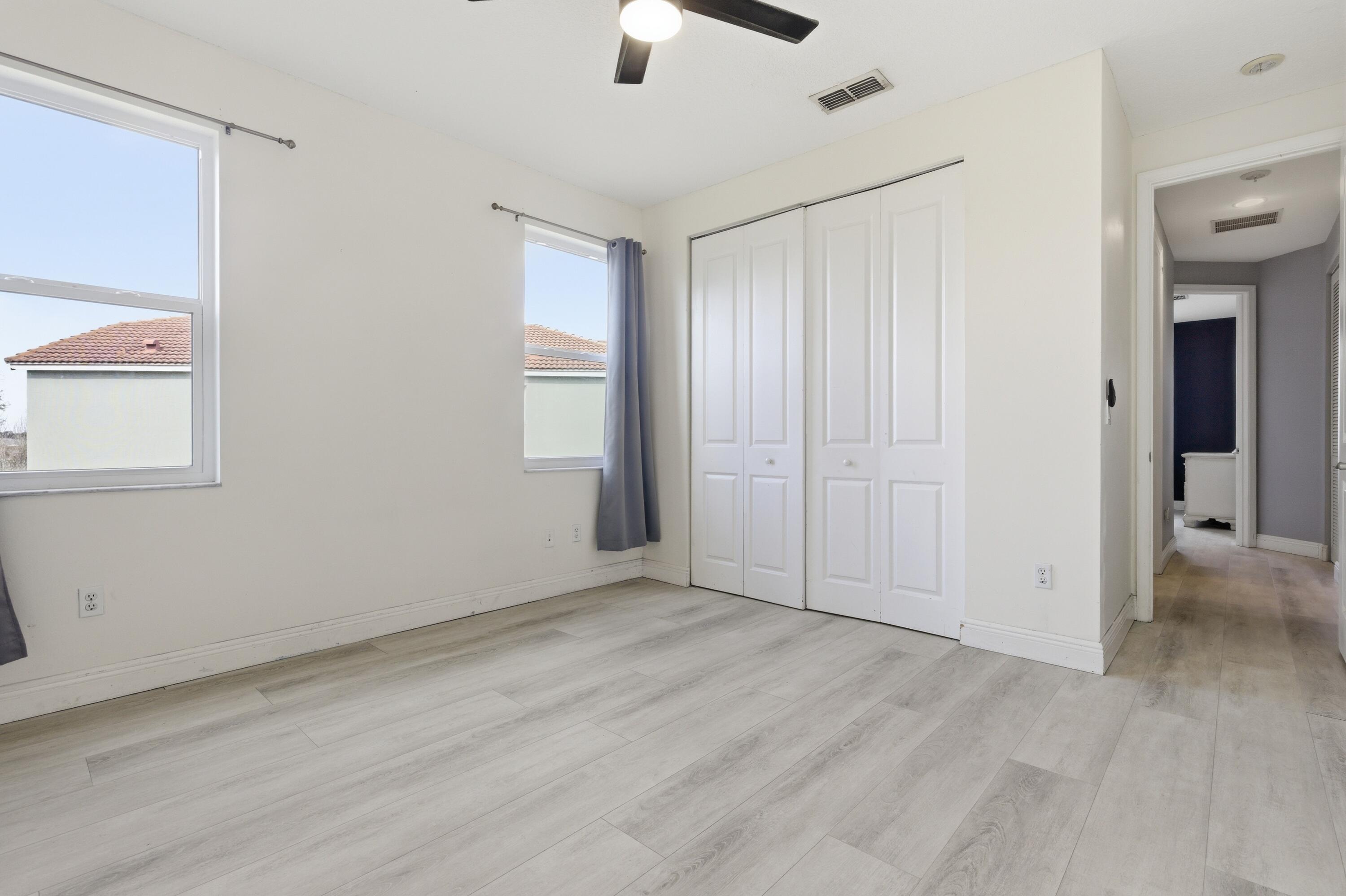 TRADITION PLAT NO 19 - Residential Lease