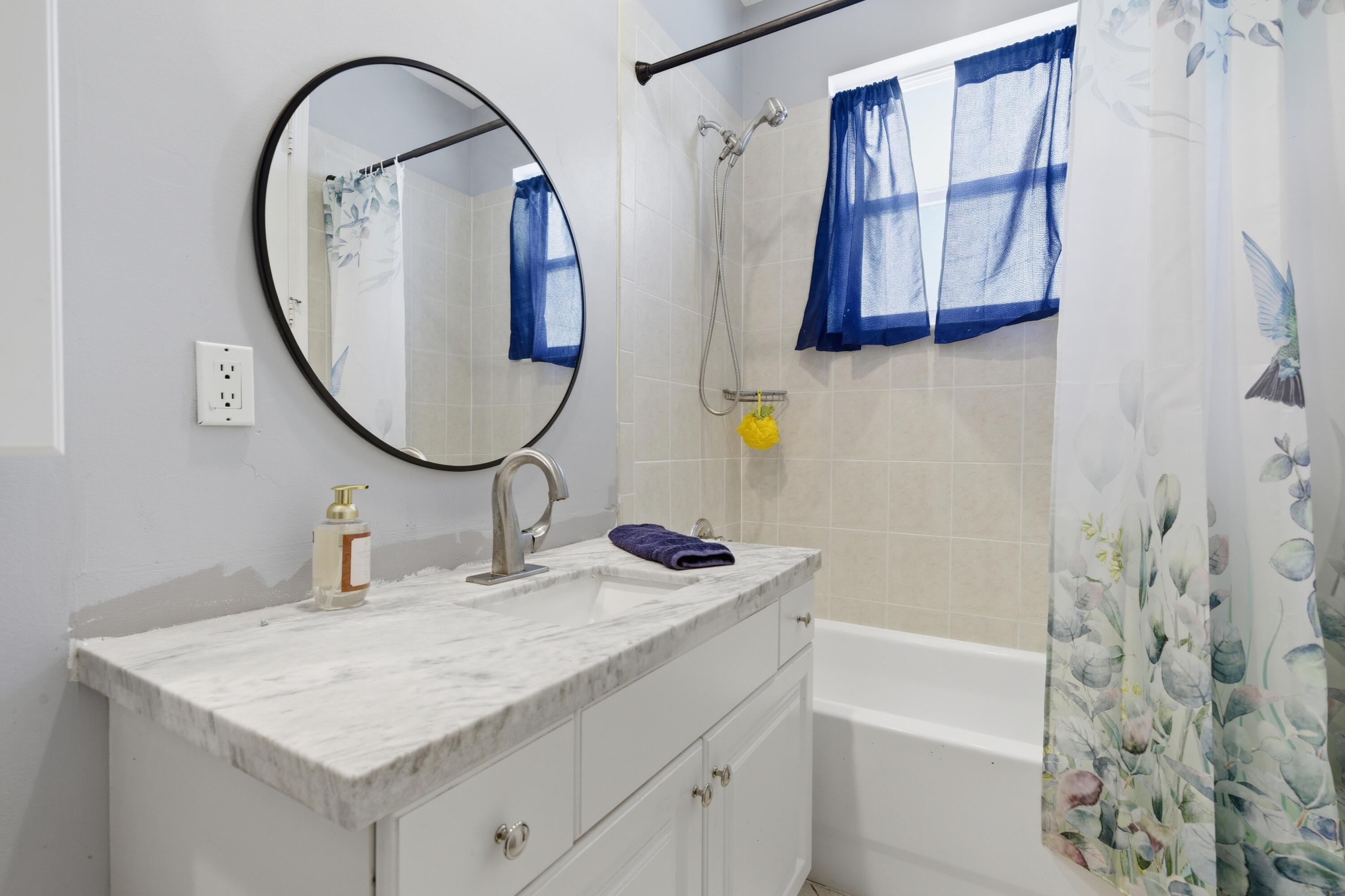 TRADITION PLAT NO 19 - Residential Lease