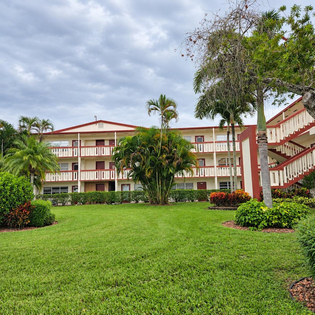 Photo of 233 BRIGHTON F #233, Boca Raton, FL 33434 (MLS # B26091798)
