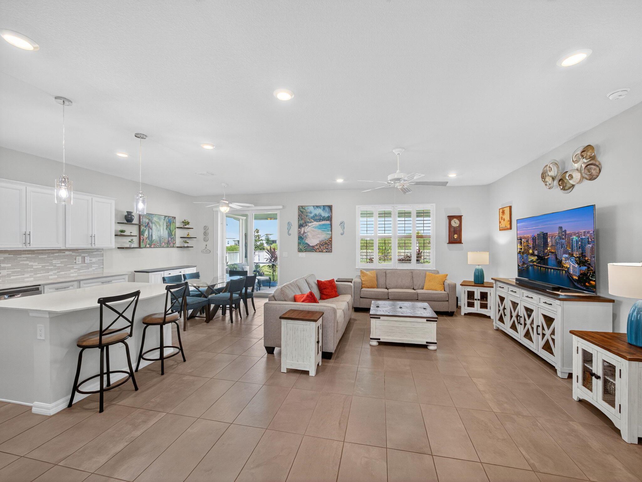 PULTE AT TRADITION PHASE - Residential