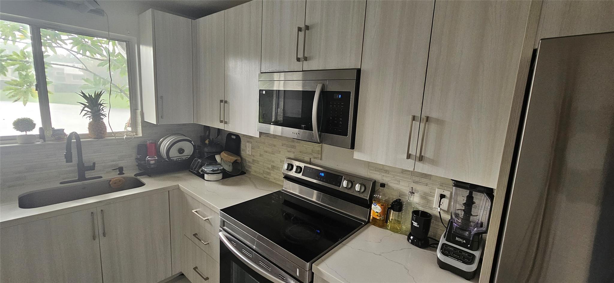 Coral Point North 126-32 - Residential Lease