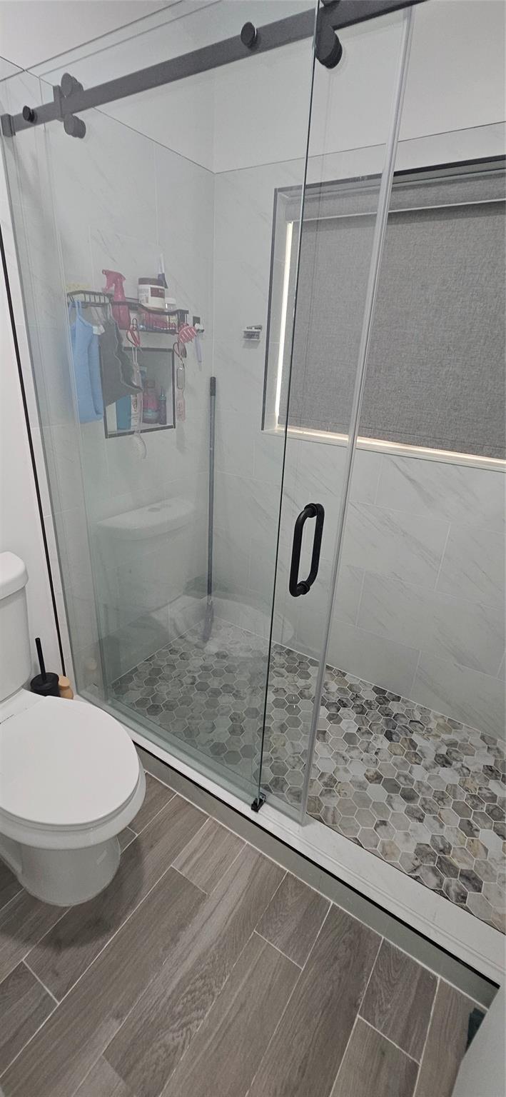 Coral Point North 126-32 - Residential Lease