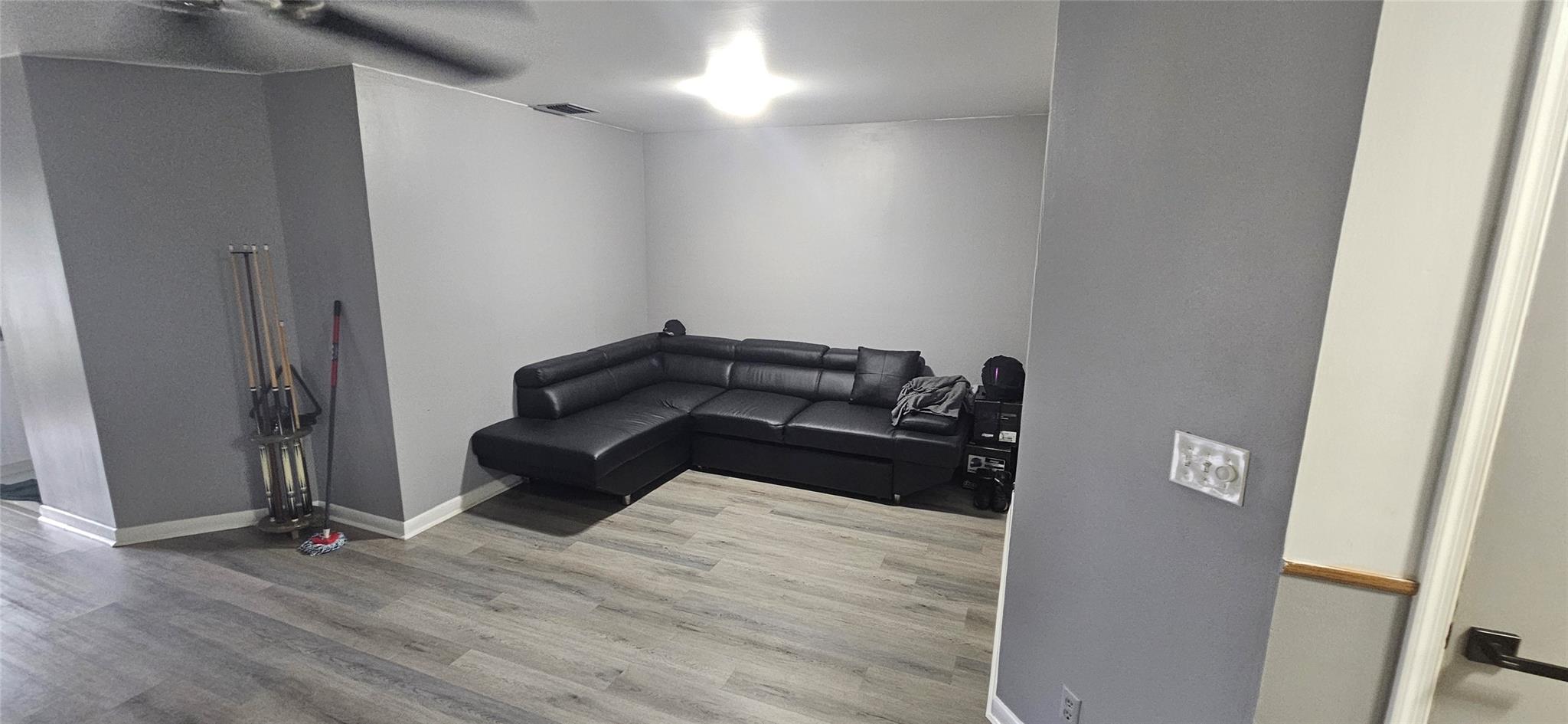 Coral Point North 126-32 - Residential Lease