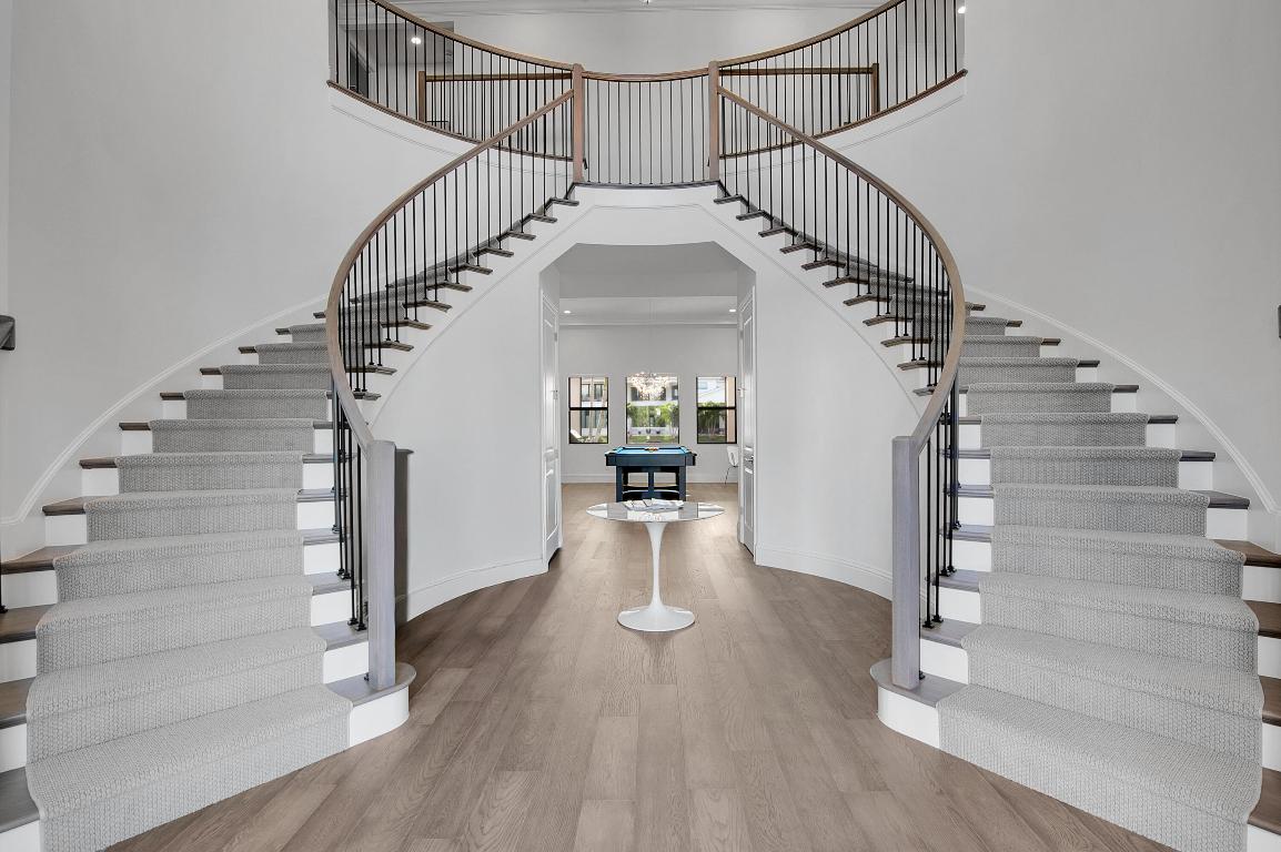 ROYAL PALM POLO - Residential