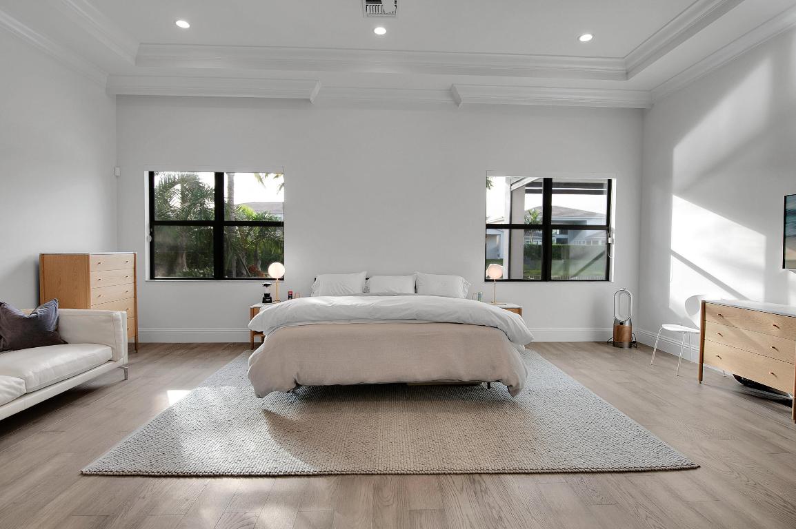 ROYAL PALM POLO - Residential