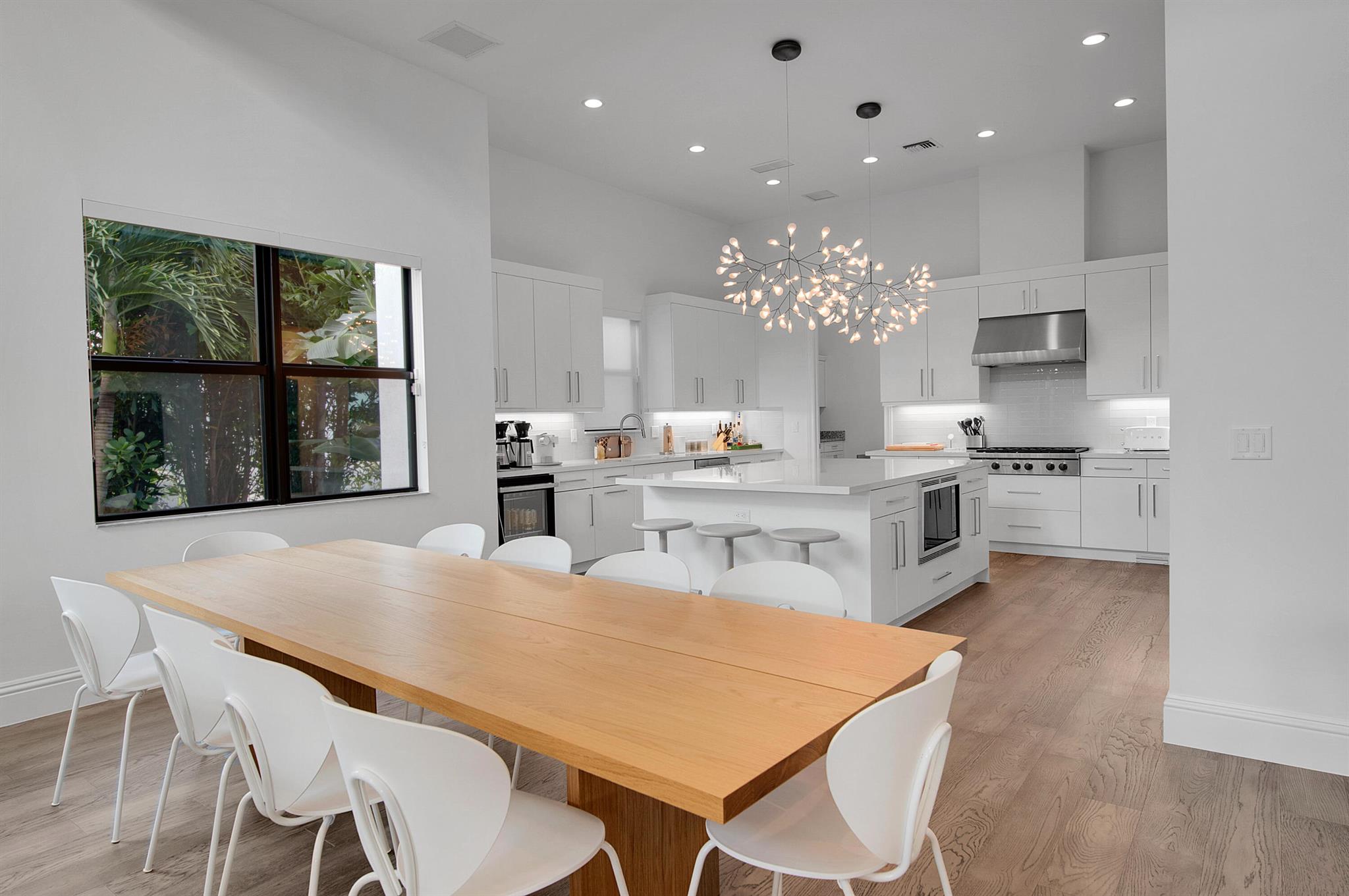 ROYAL PALM POLO PLAT - Residential