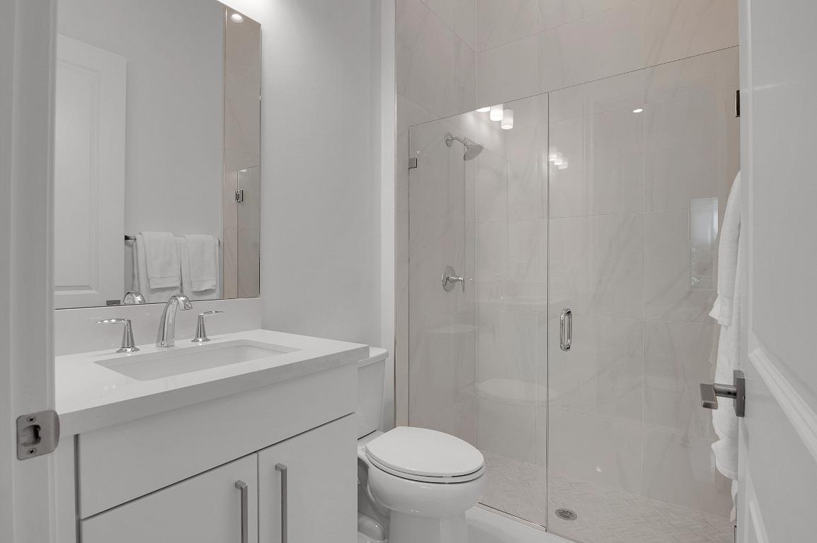 ROYAL PALM POLO - Residential