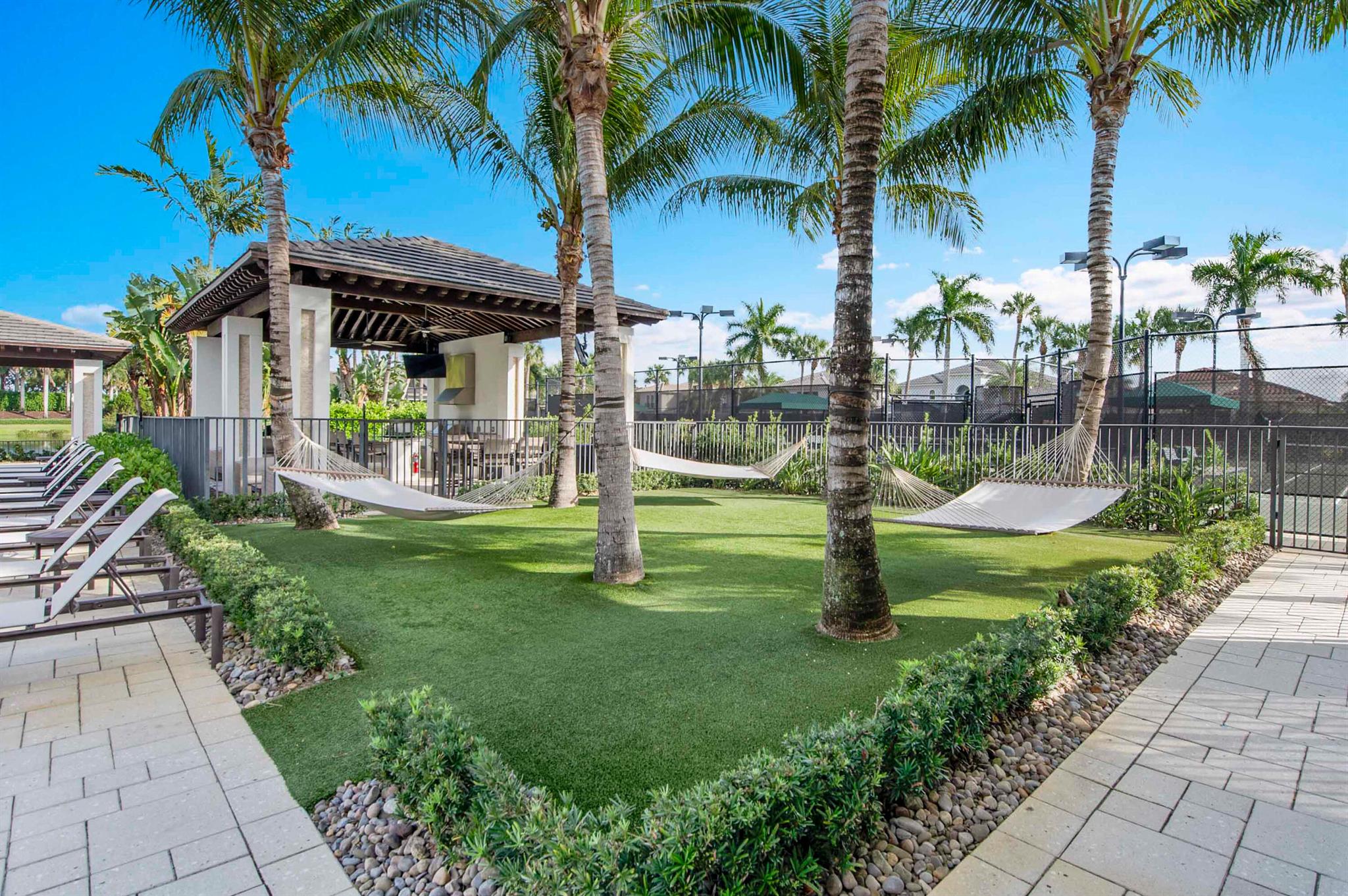 ROYAL PALM POLO PLAT - Residential