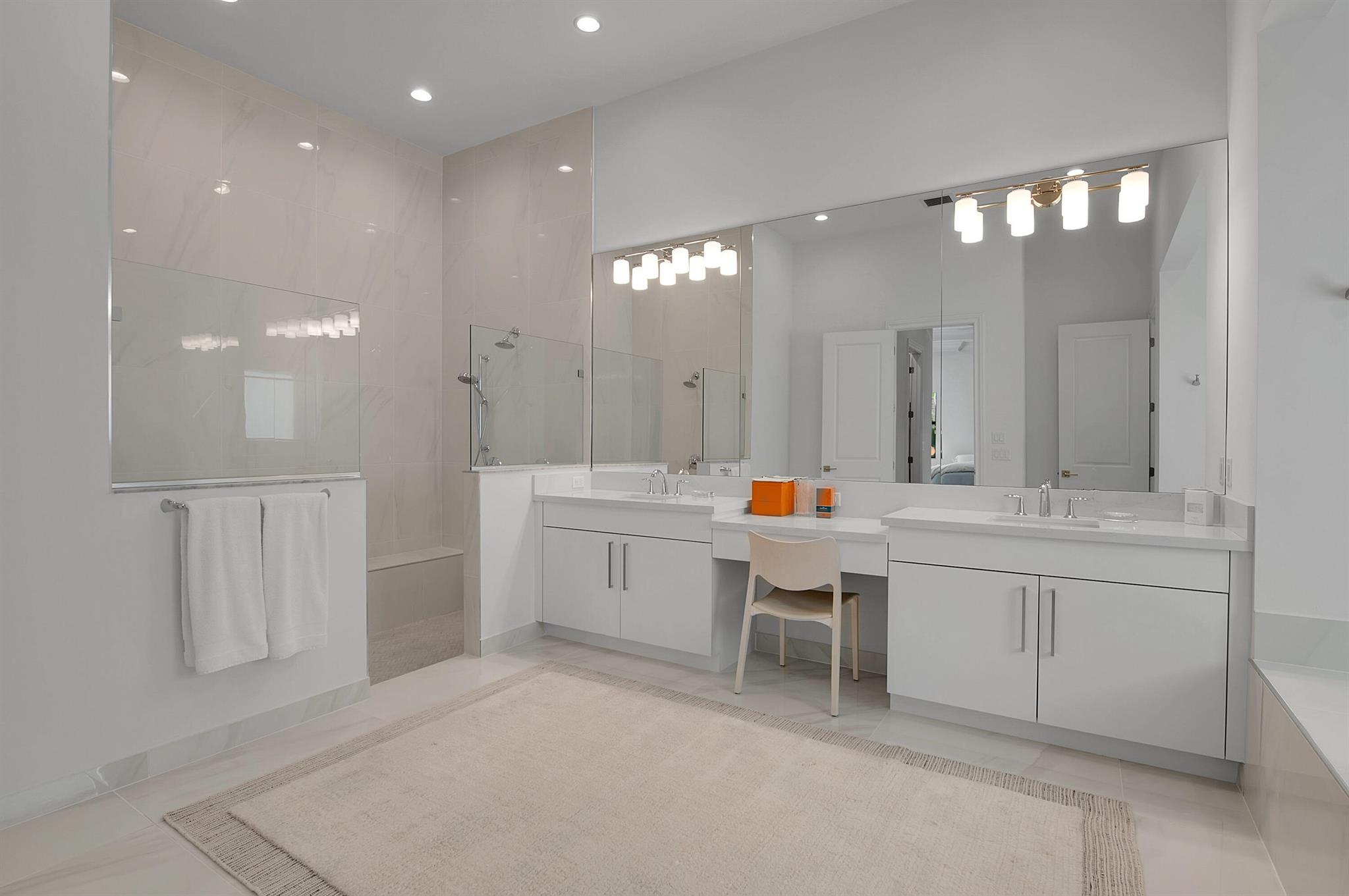 ROYAL PALM POLO PLAT - Residential