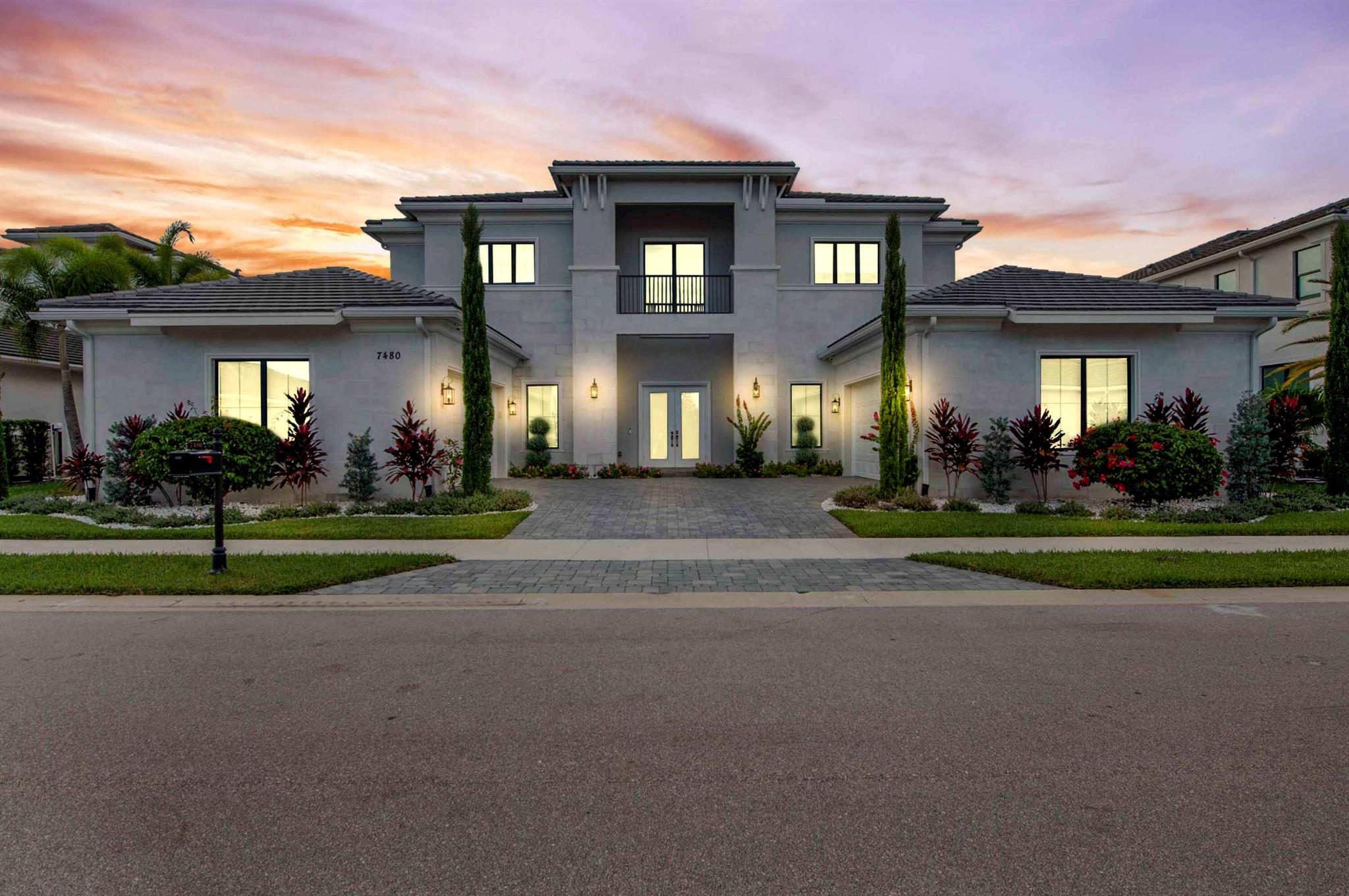 ROYAL PALM POLO PLAT - Residential