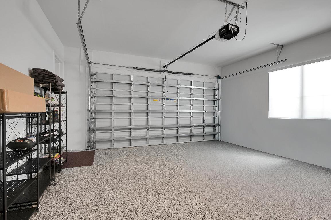 ROYAL PALM POLO - Residential