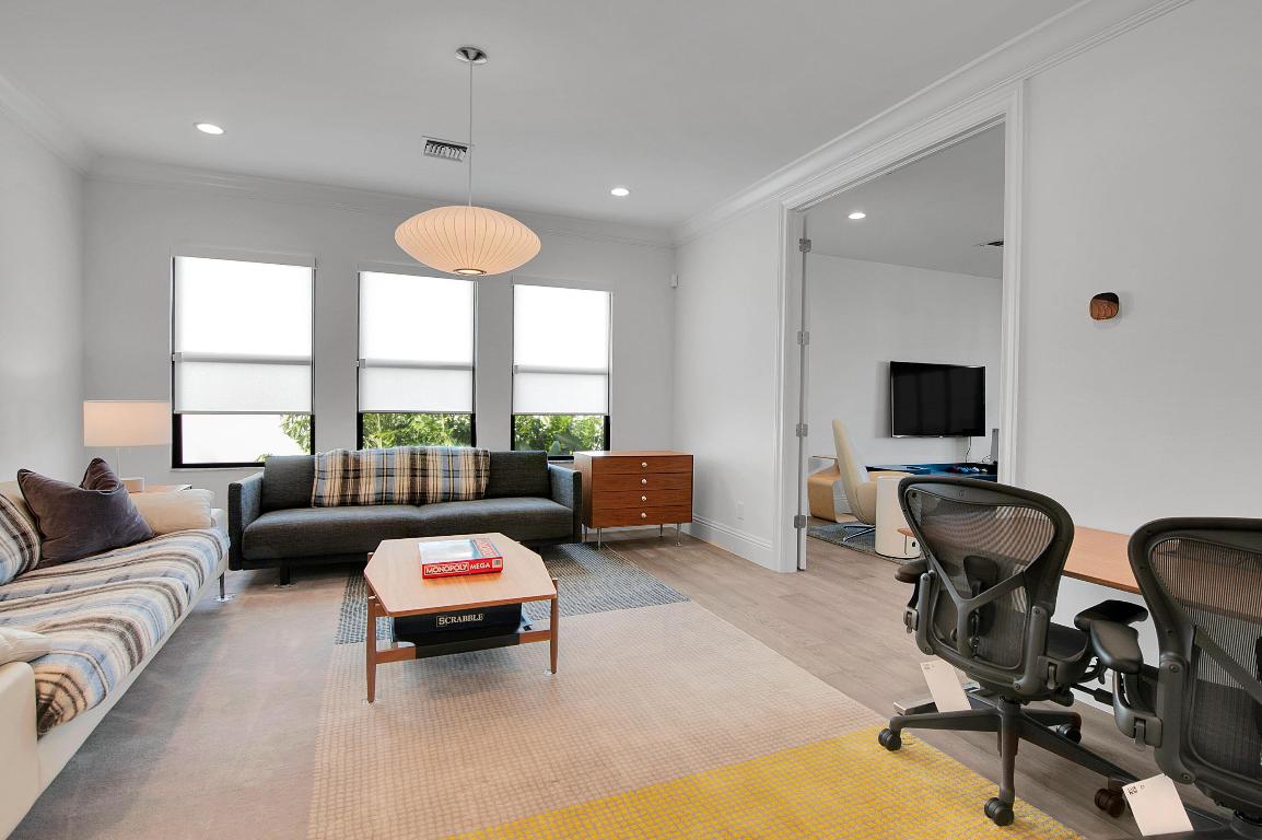 ROYAL PALM POLO - Residential