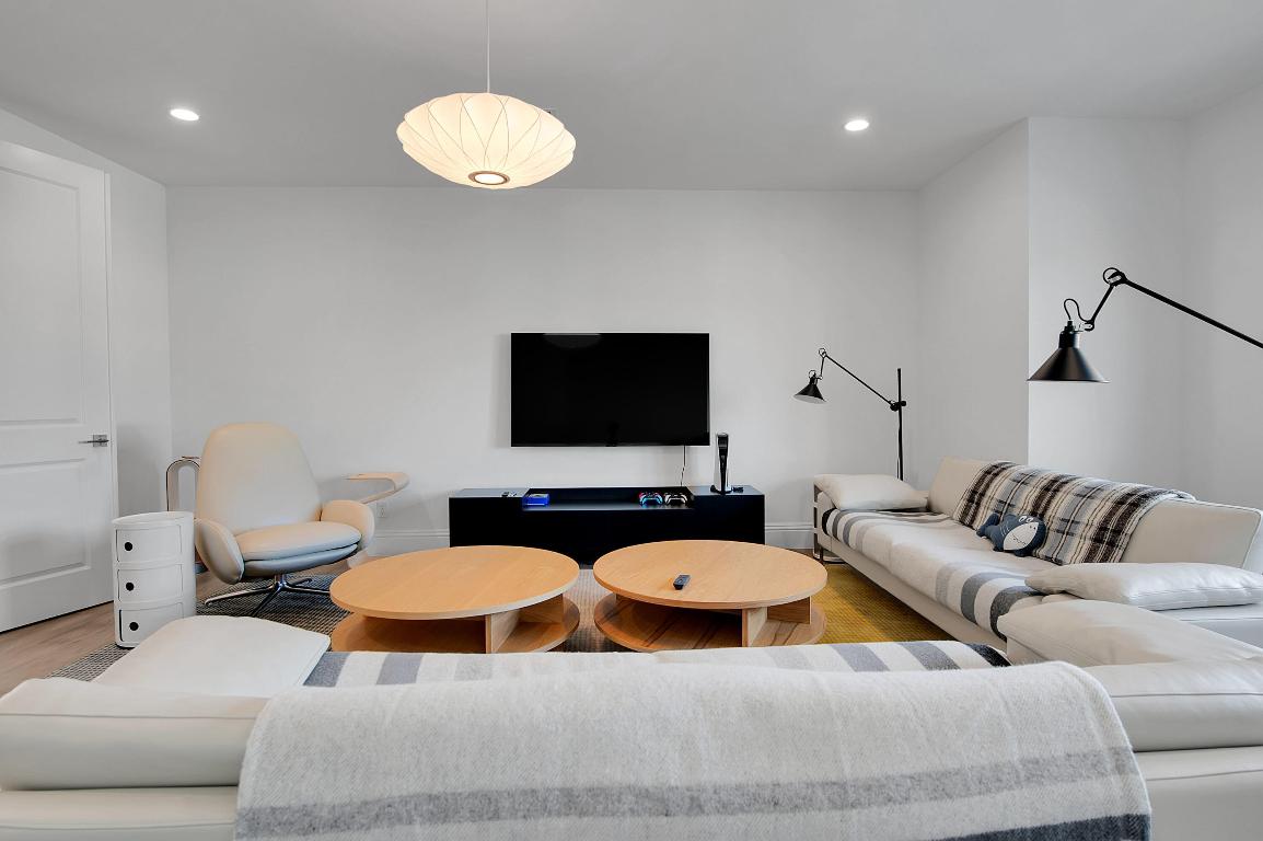 ROYAL PALM POLO - Residential