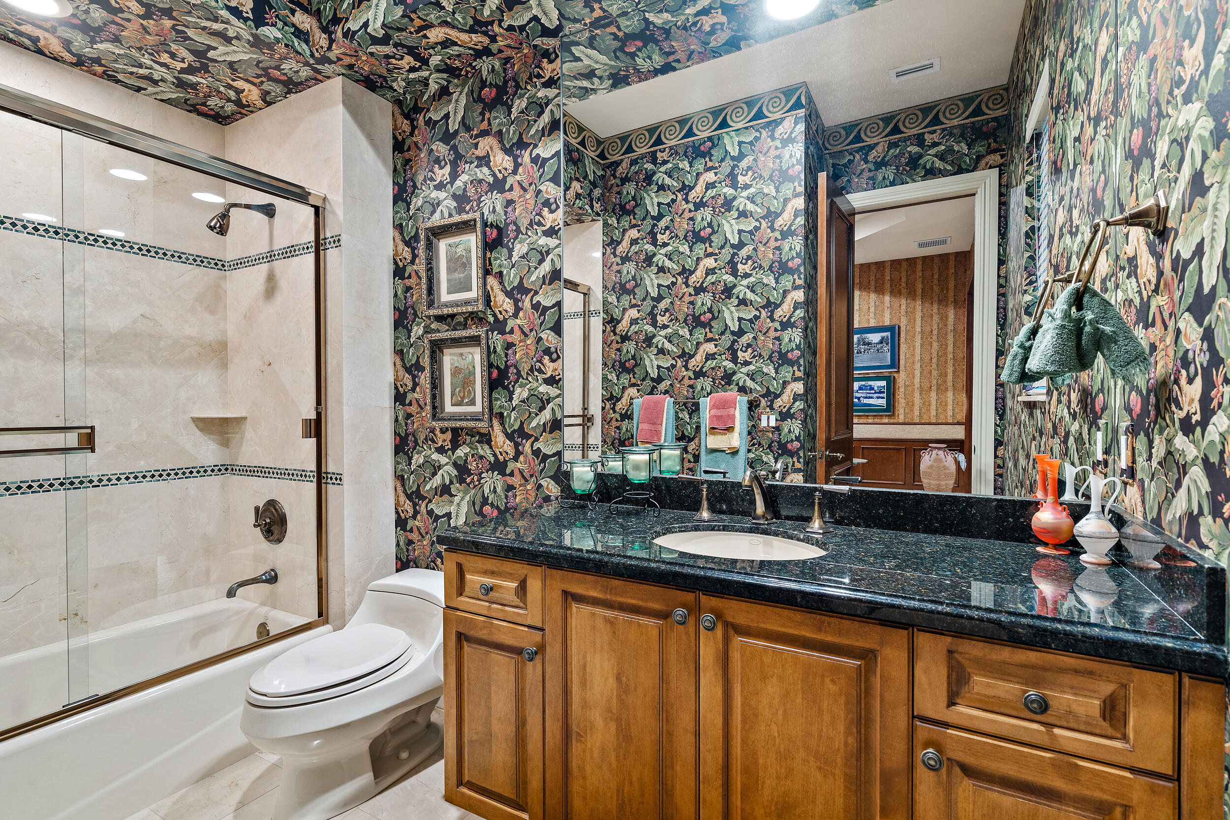 IBIS GOLF AND COUNTRY CLU - Residential