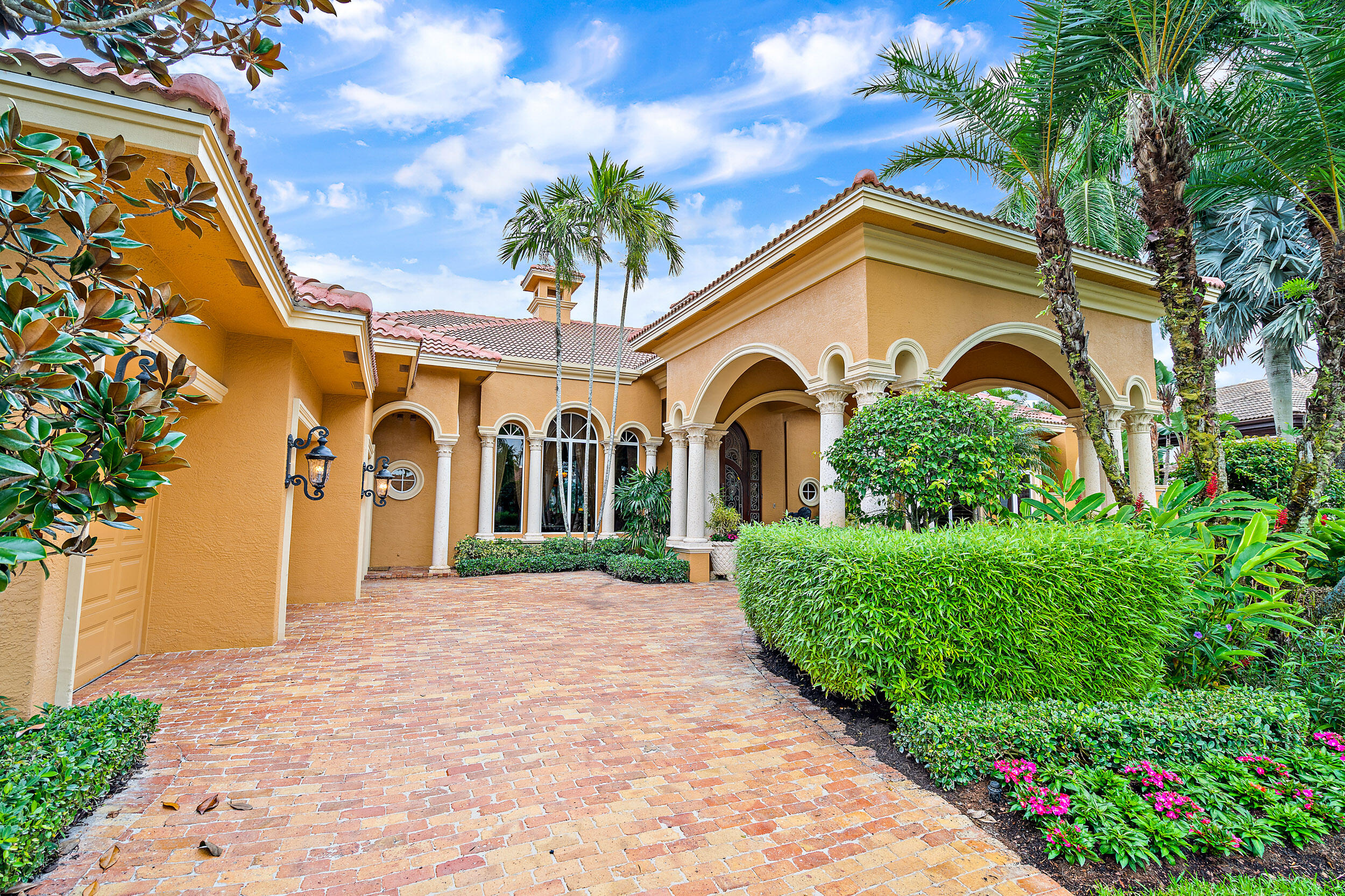 IBIS GOLF AND COUNTRY CLU - Residential