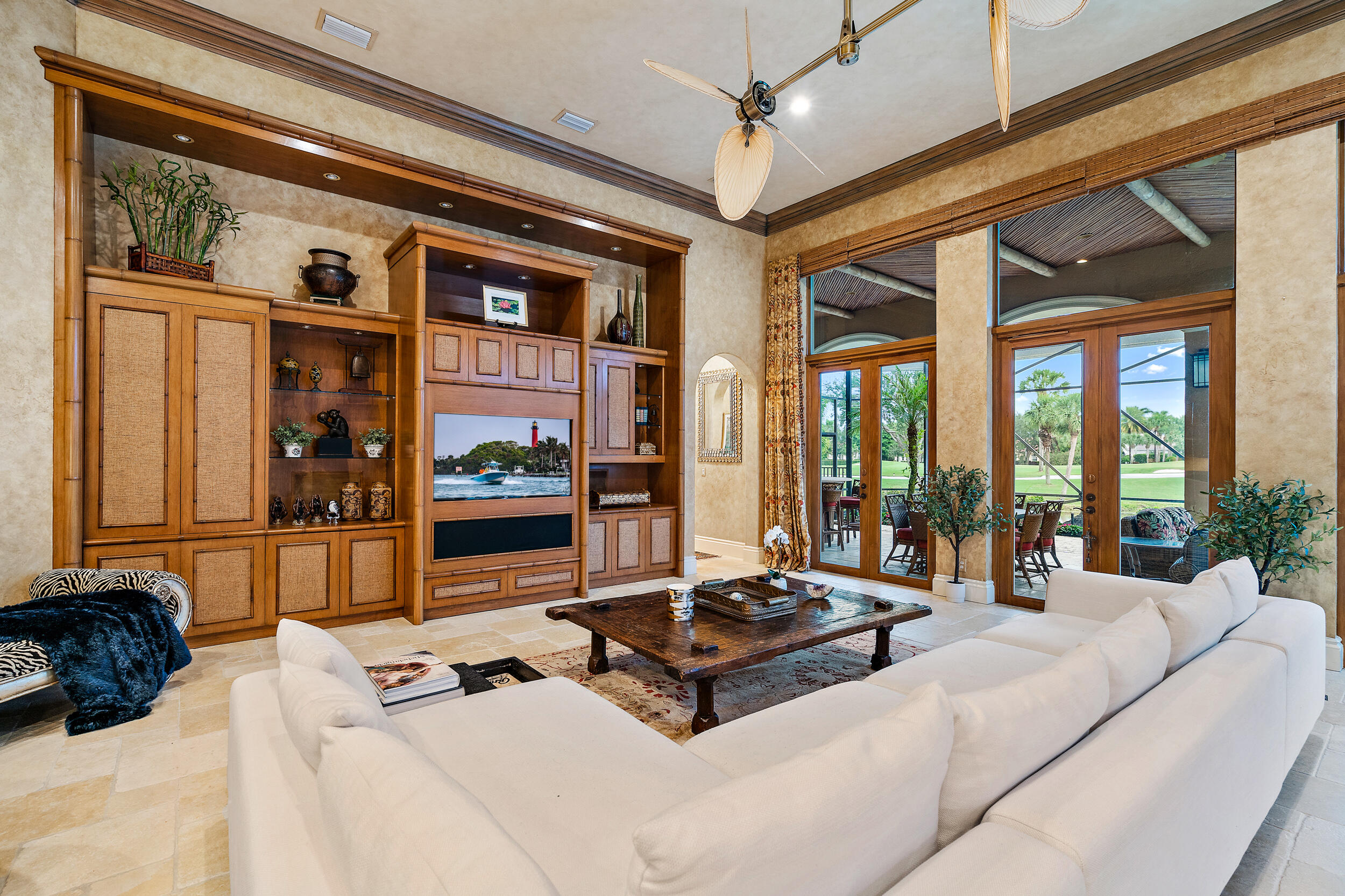 IBIS GOLF AND COUNTRY CLU - Residential