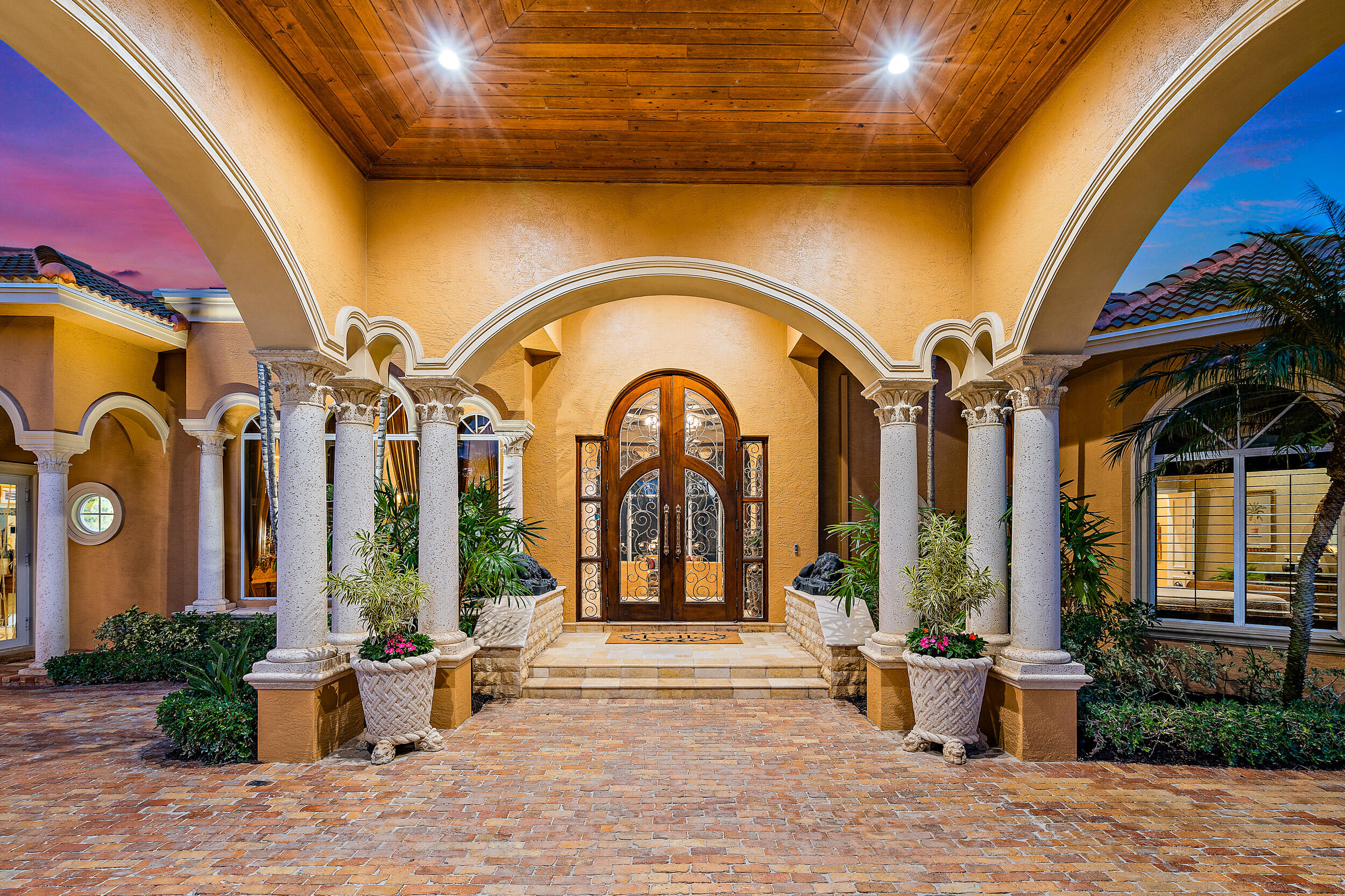 IBIS GOLF AND COUNTRY CLU - Residential