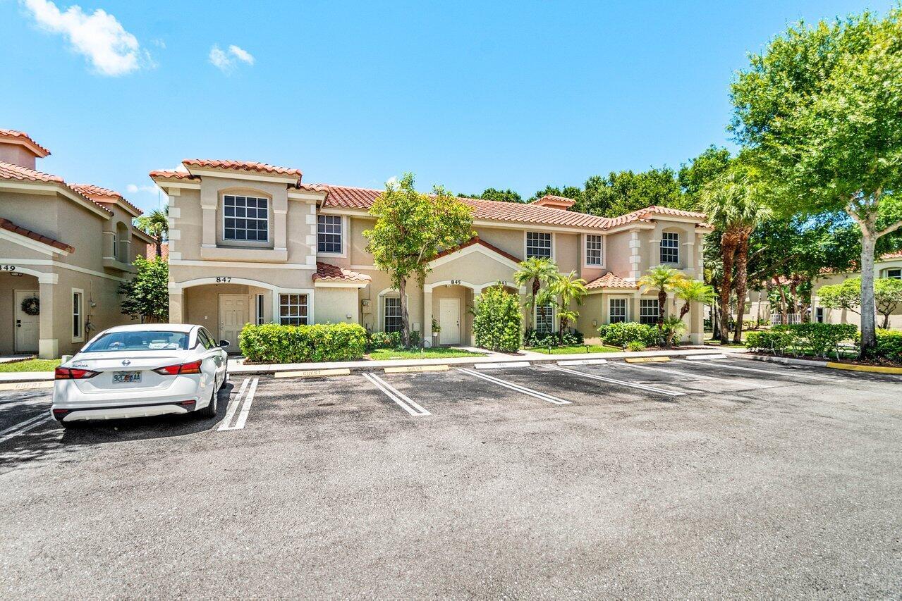841 Summit Lake Drive