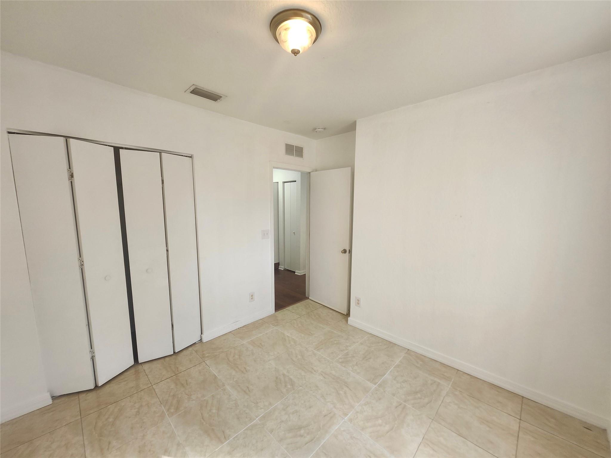 MONTEGO BAY - Residential Lease