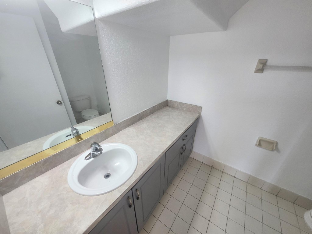 MONTEGO BAY - Residential Lease