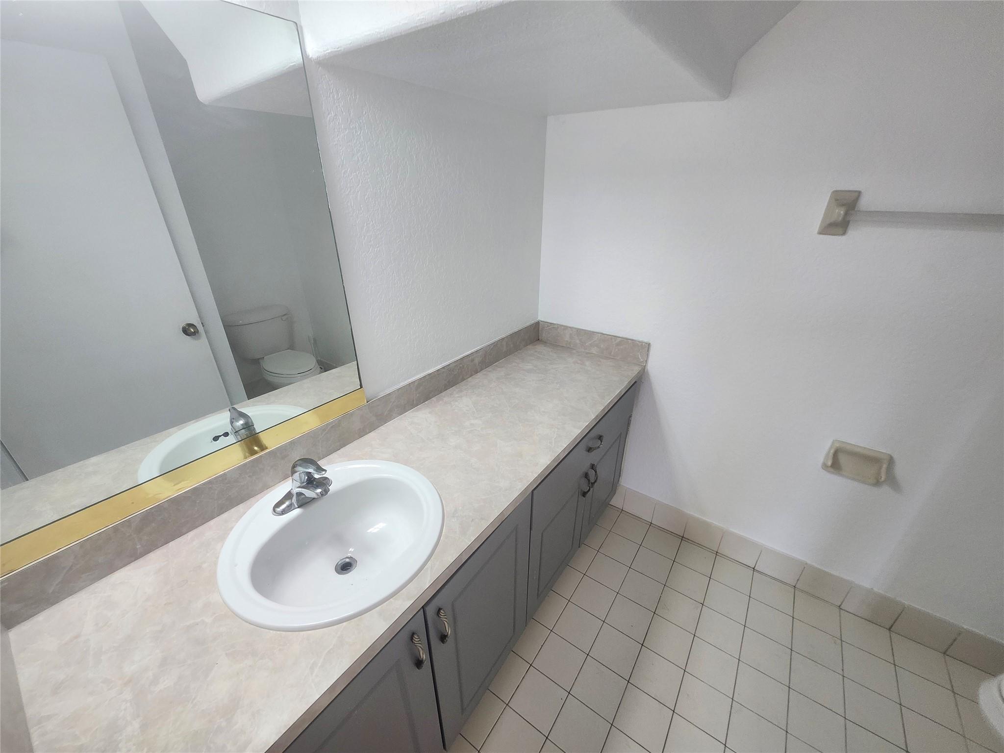 MONTEGO BAY - Residential Lease