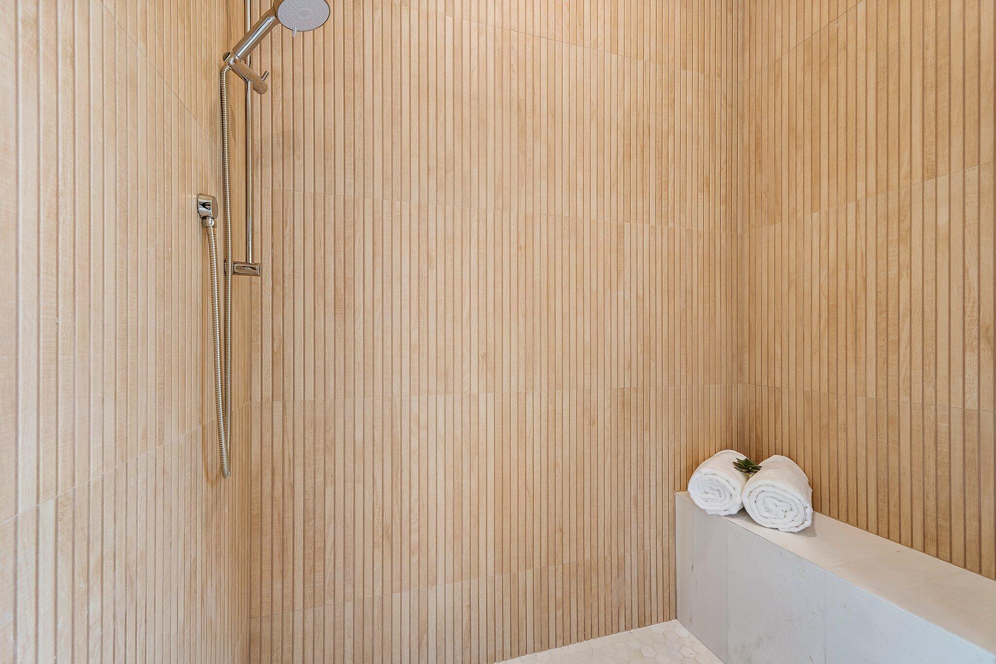 PENNOCK POINT - Residential