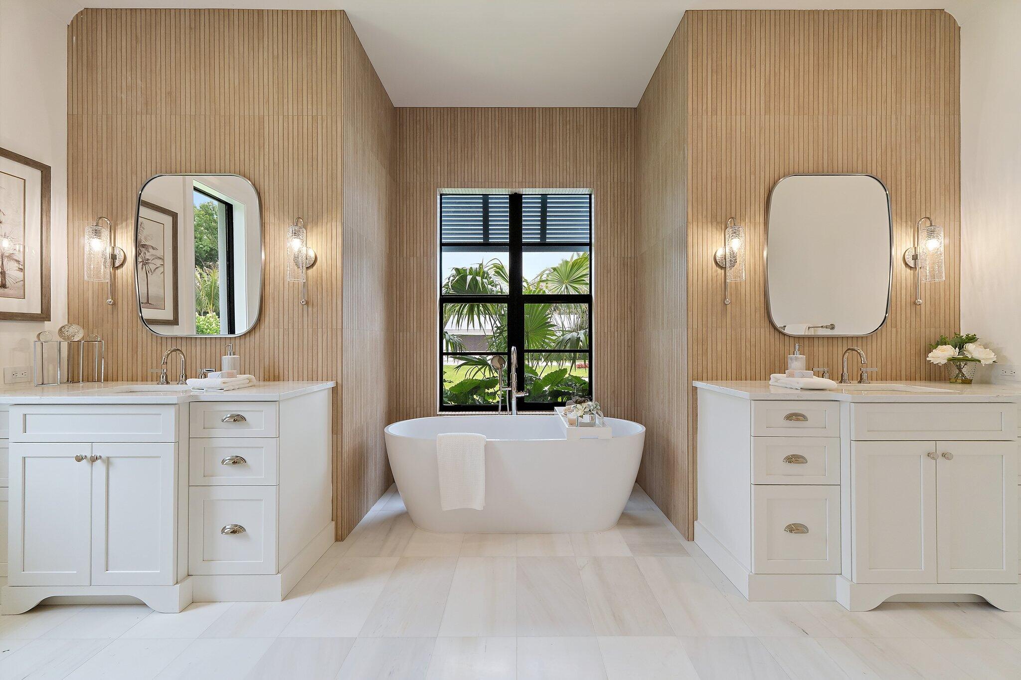 PENNOCK POINT - Residential