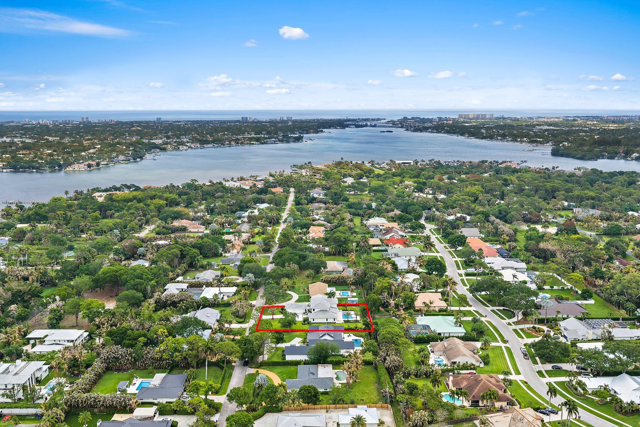 PENNOCK POINT - Residential