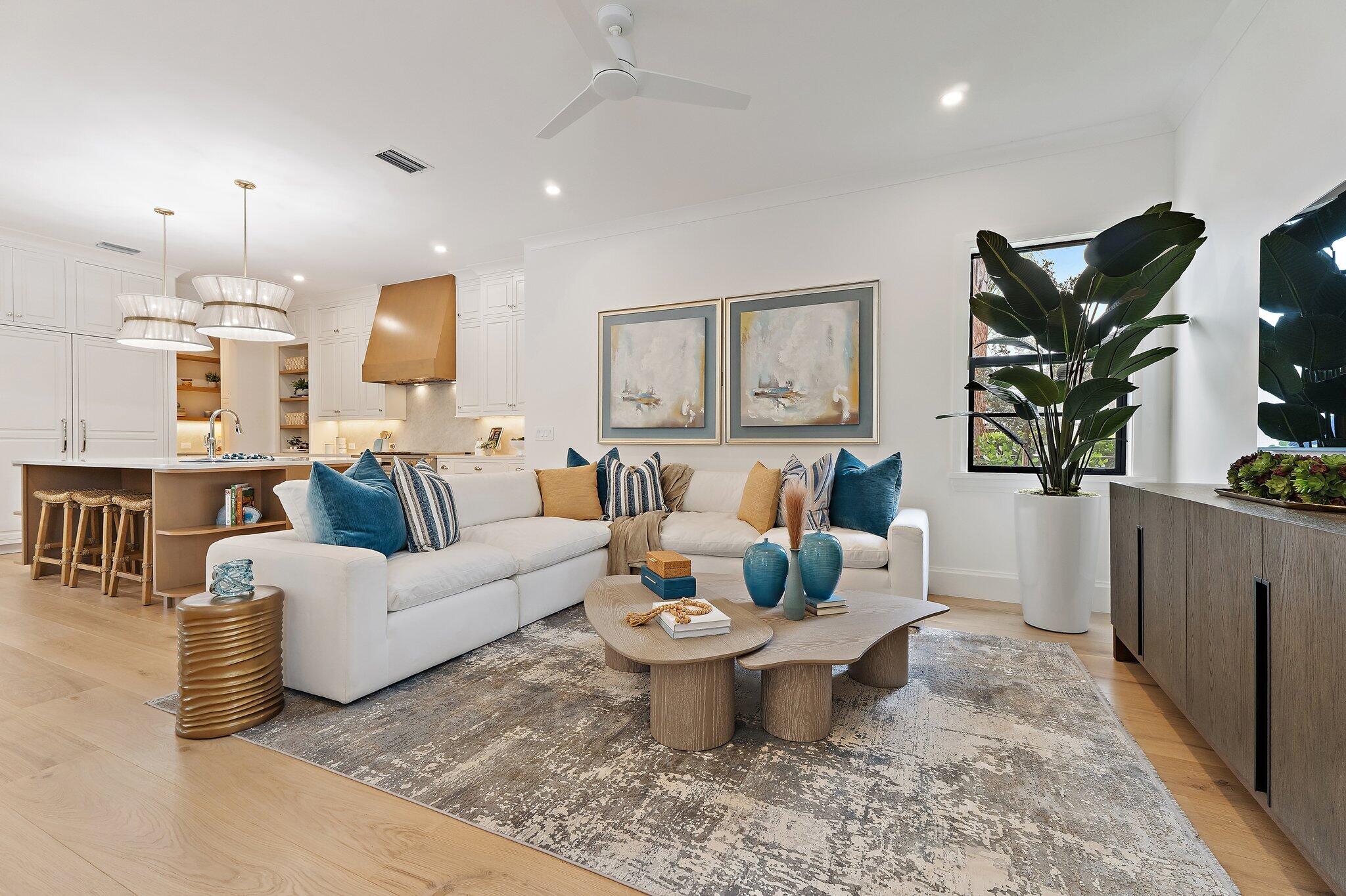 PENNOCK POINT - Residential