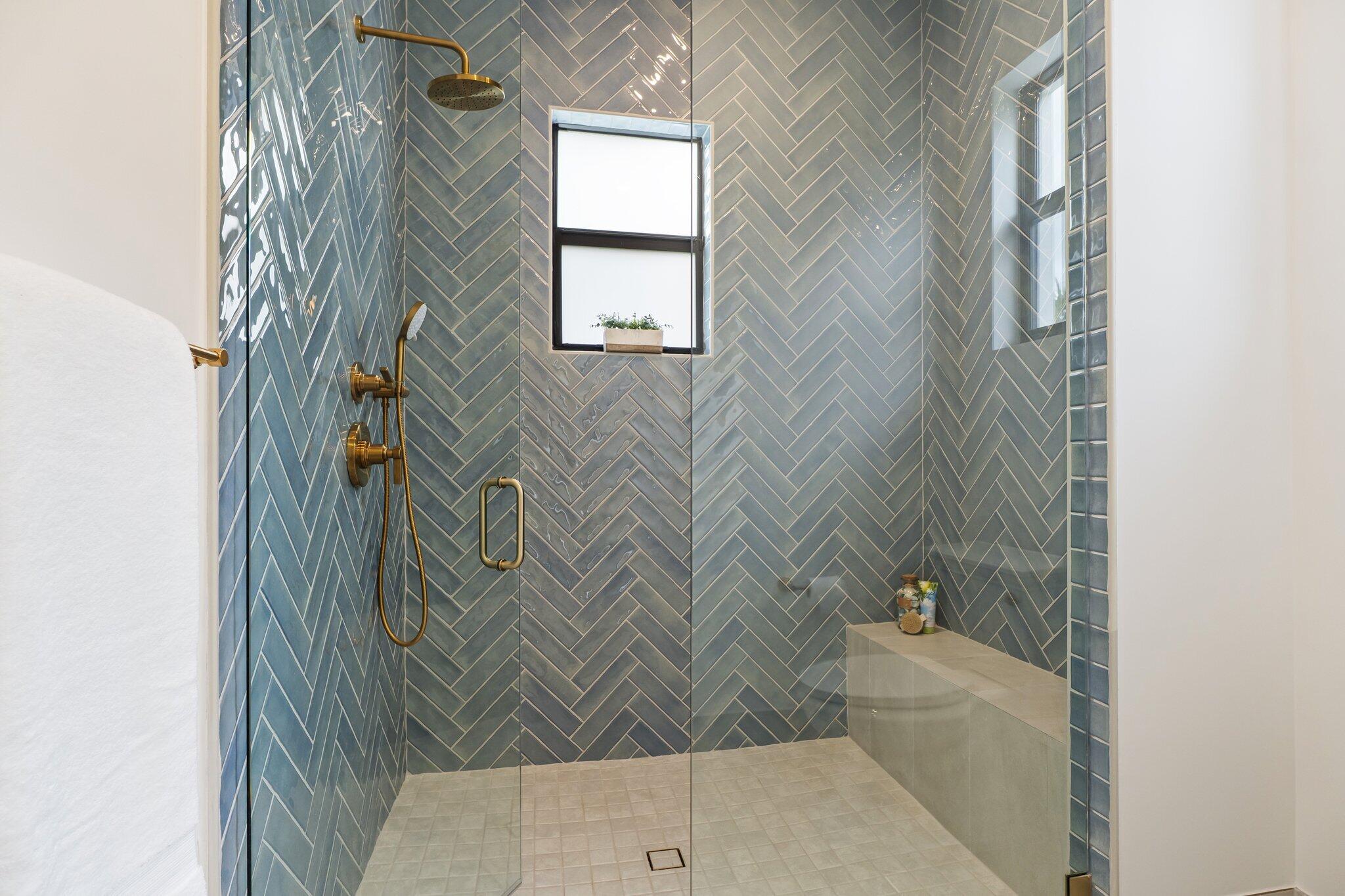 PENNOCK POINT - Residential