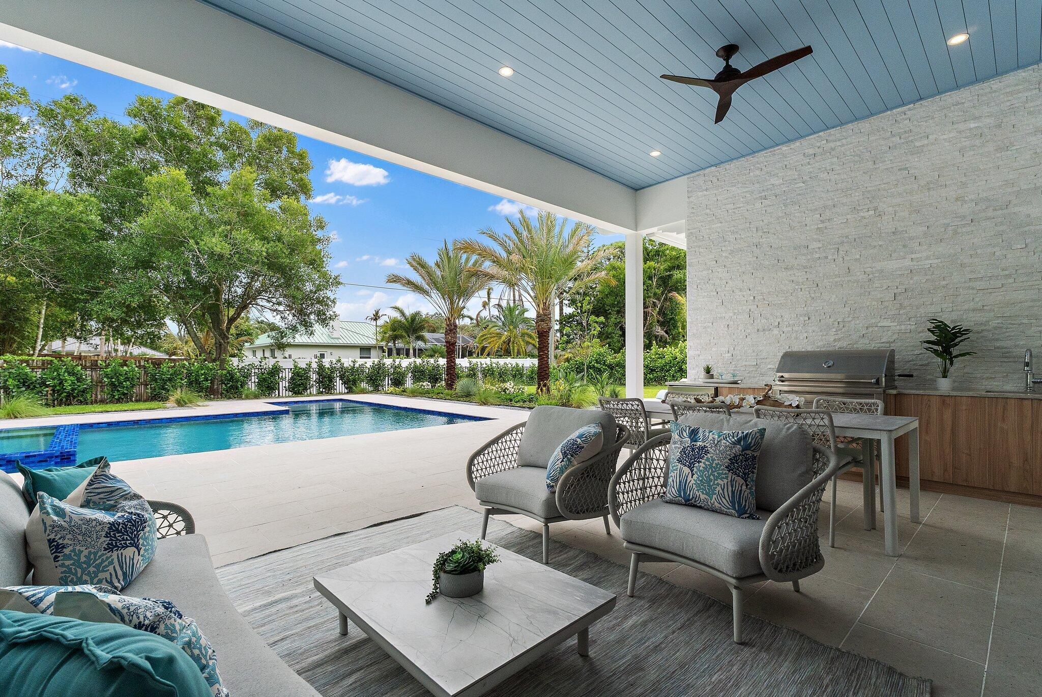 PENNOCK POINT - Residential