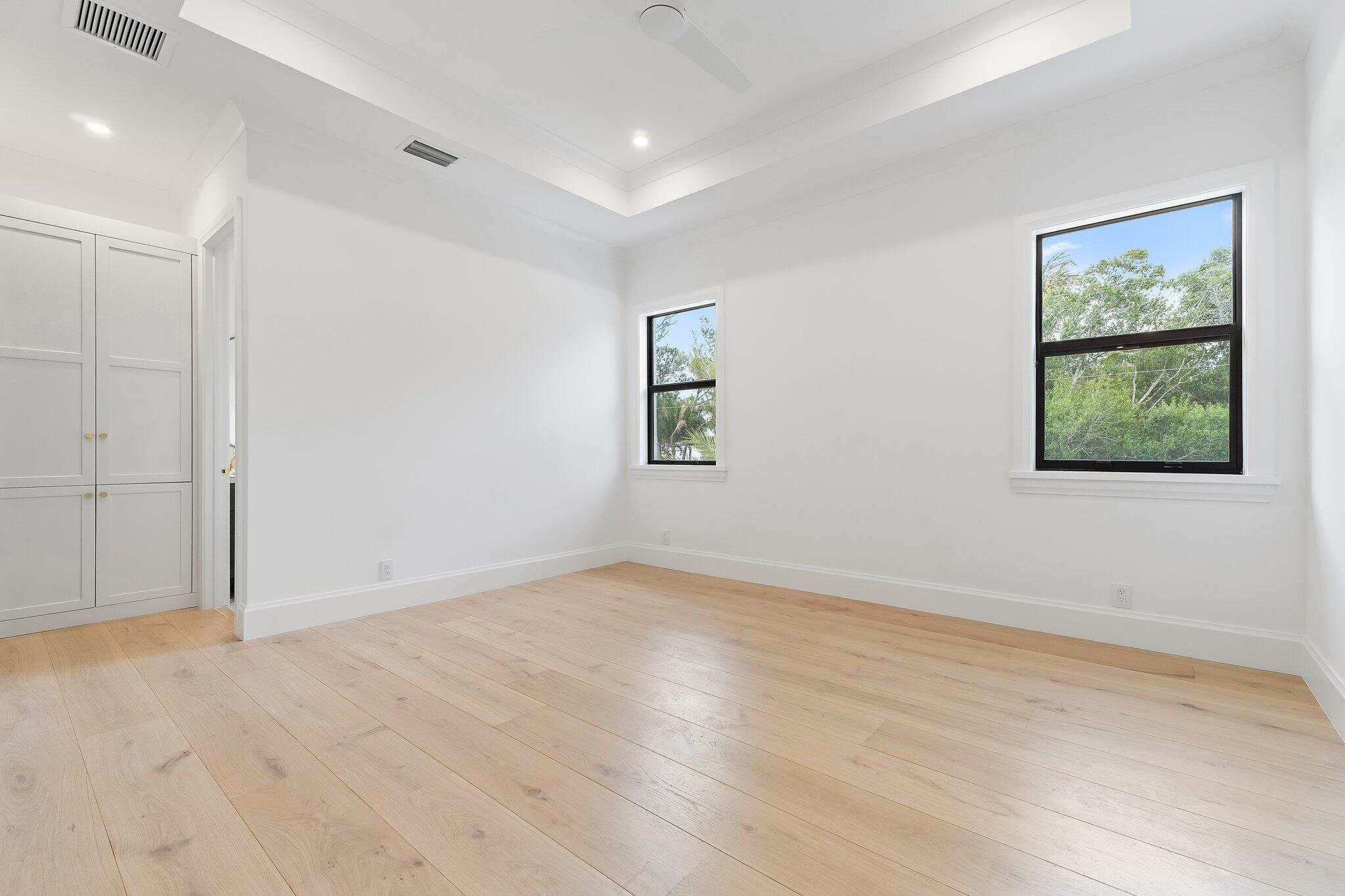 PENNOCK POINT - Residential