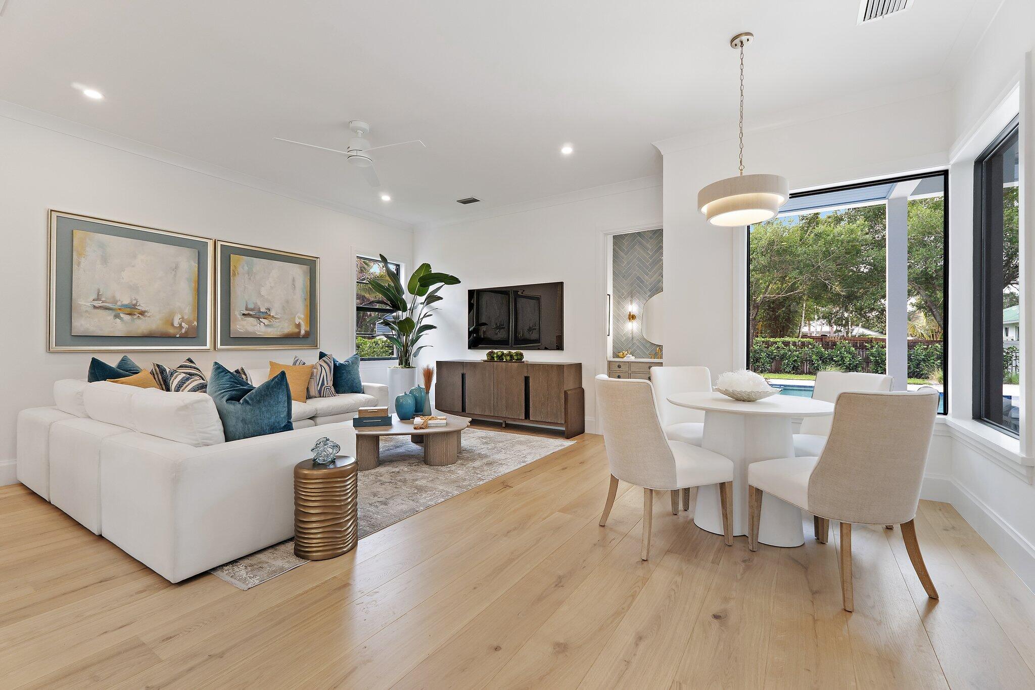 PENNOCK POINT - Residential