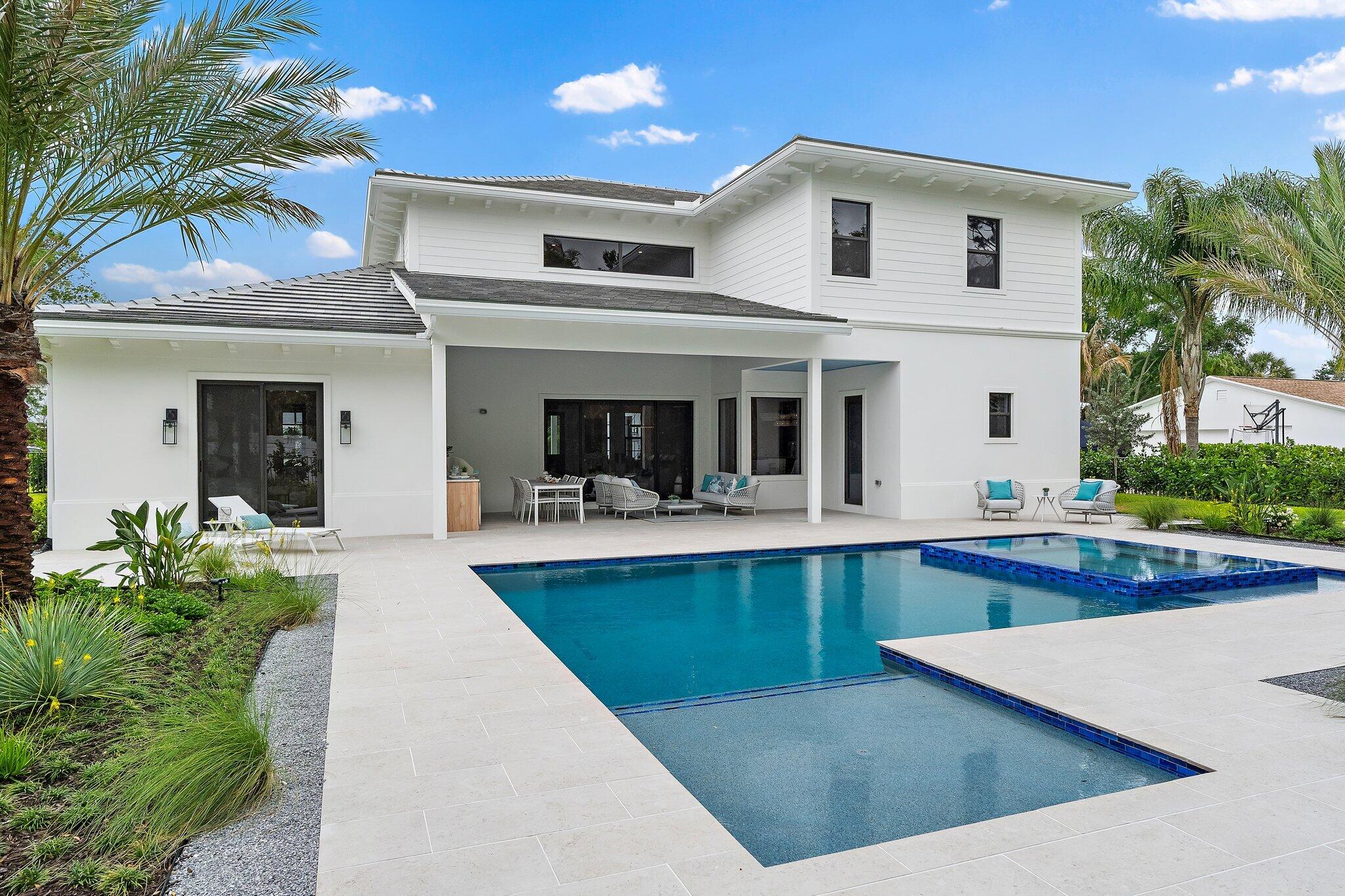 PENNOCK POINT - Residential