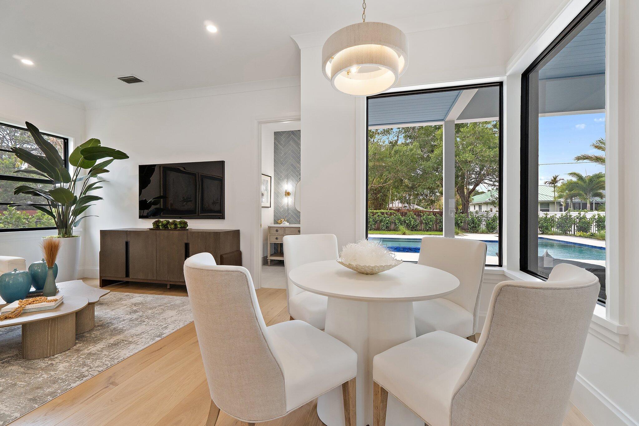 PENNOCK POINT - Residential