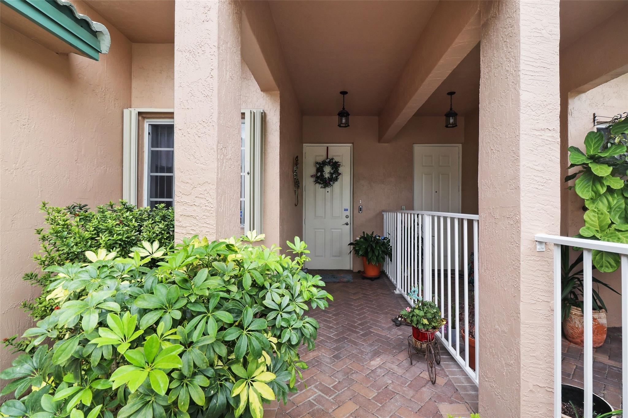 7930 Exeter Cir 101