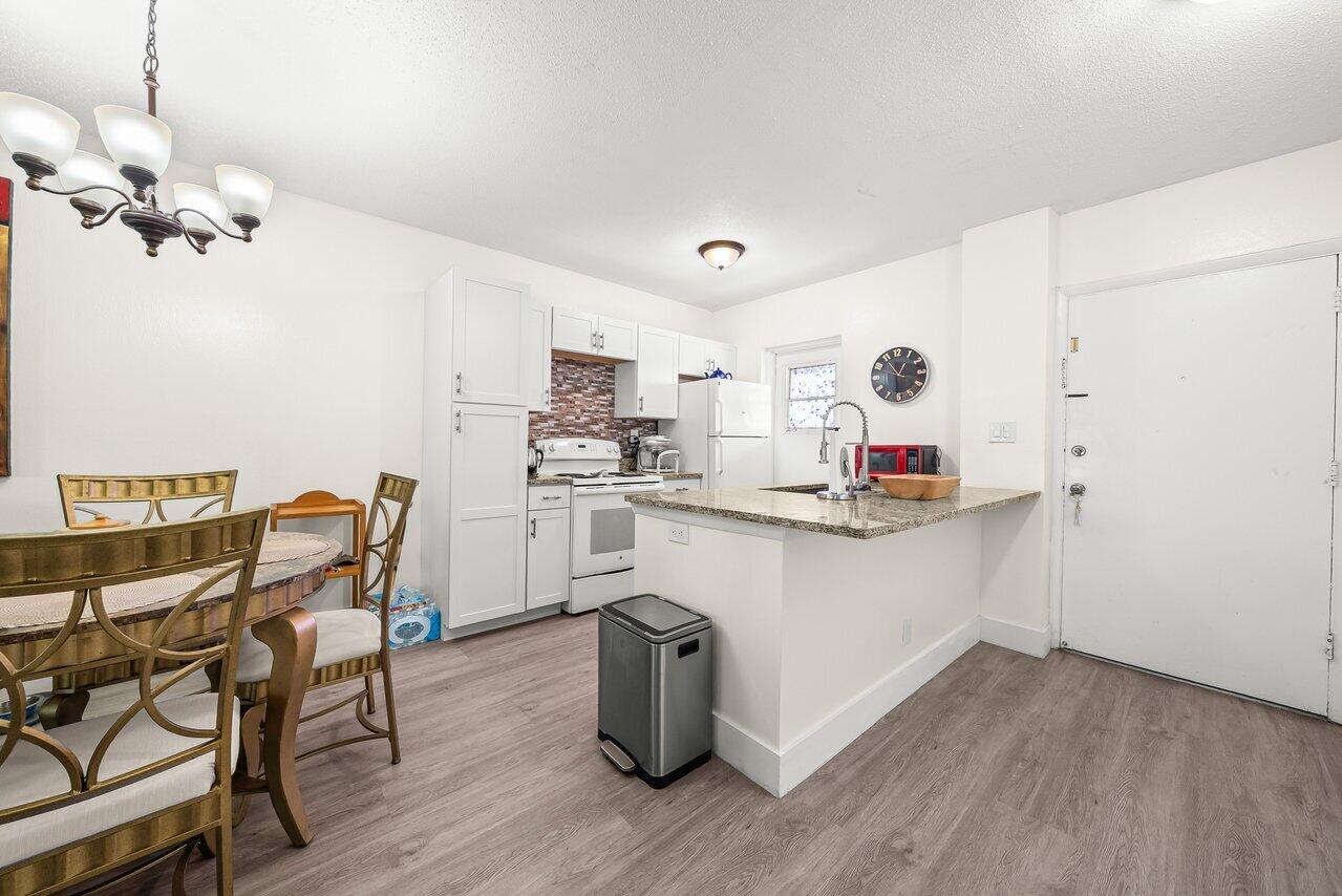 LEISUREVILLE LAKE CONDO - Residential