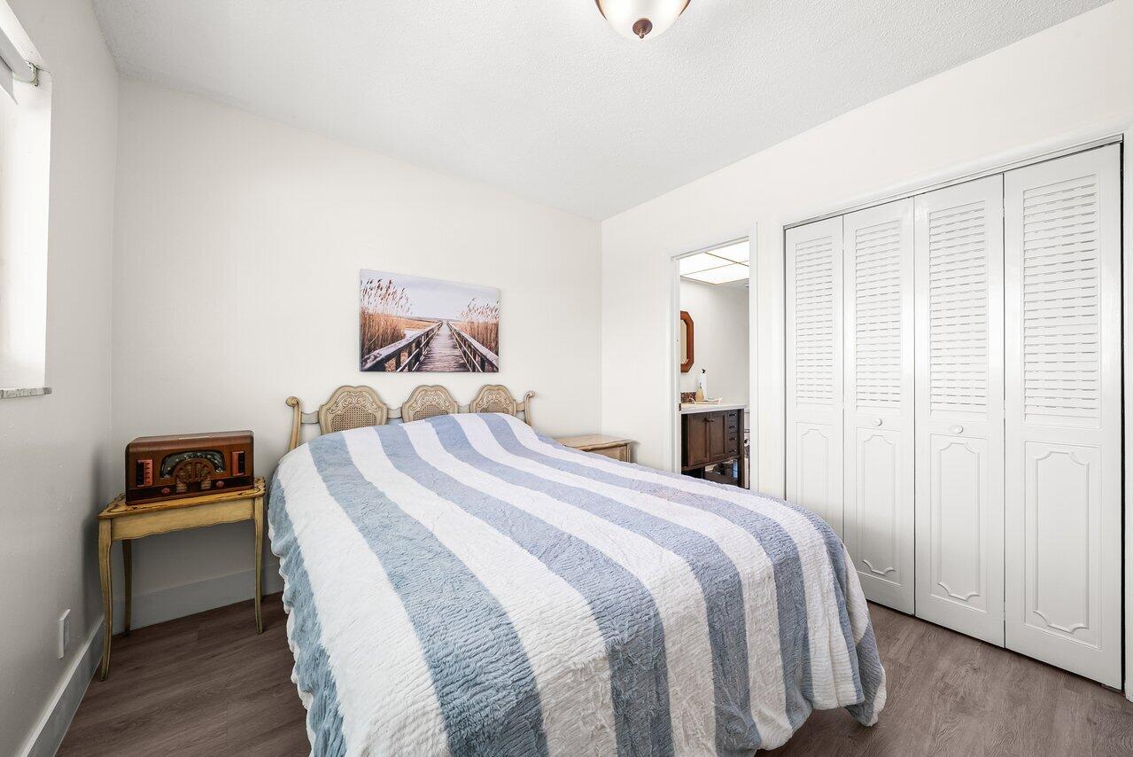 LEISUREVILLE LAKE CONDO - Residential