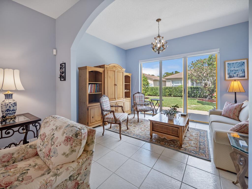 CYPRESS WOODS 2, SUMMER CHASE - Residential