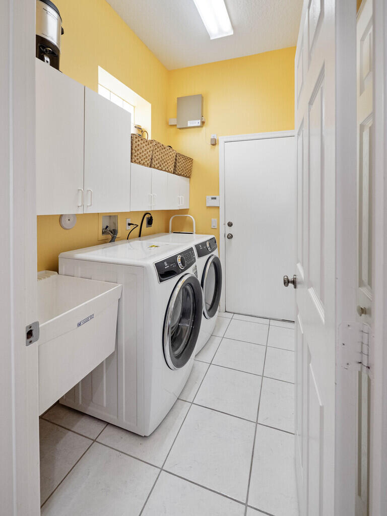 CYPRESS WOODS 2, SUMMER CHASE - Residential