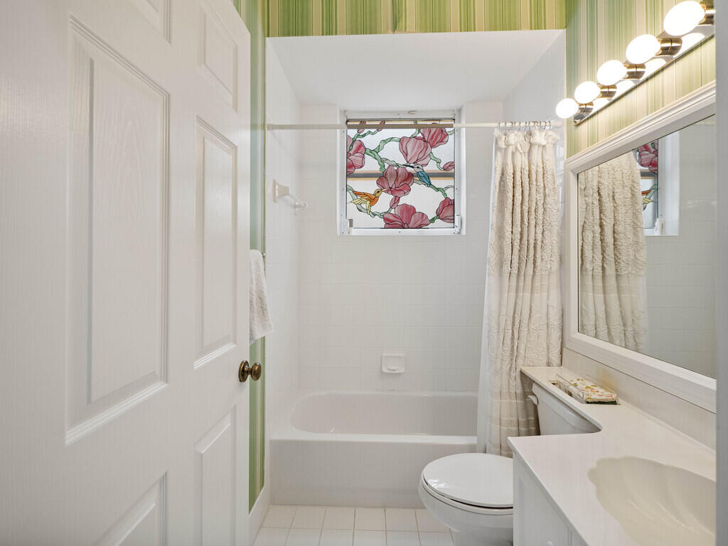 CYPRESS WOODS 2, SUMMER CHASE - Residential