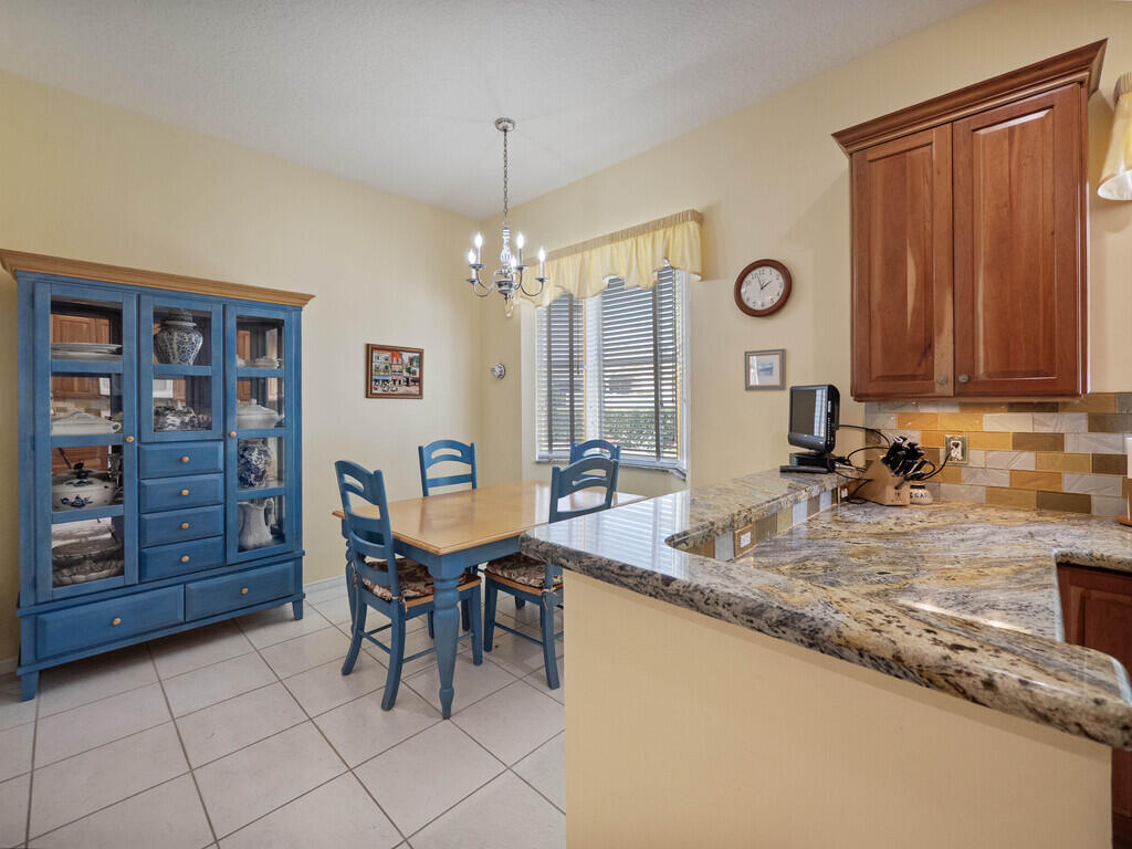 CYPRESS WOODS 2, SUMMER CHASE - Residential