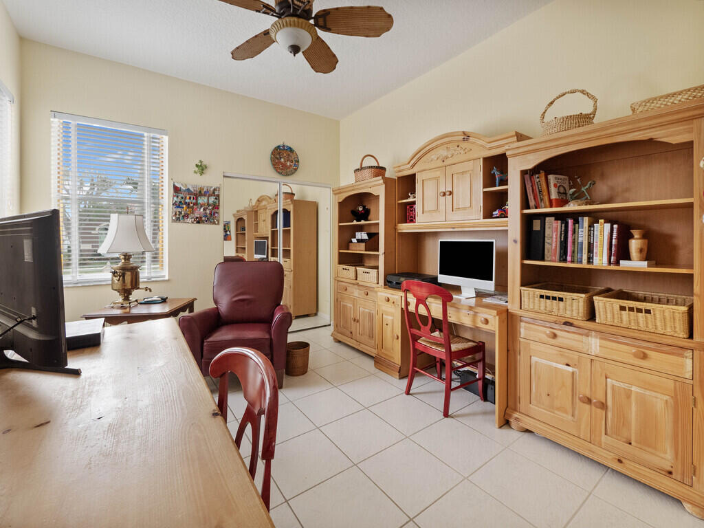 CYPRESS WOODS 2, SUMMER CHASE - Residential